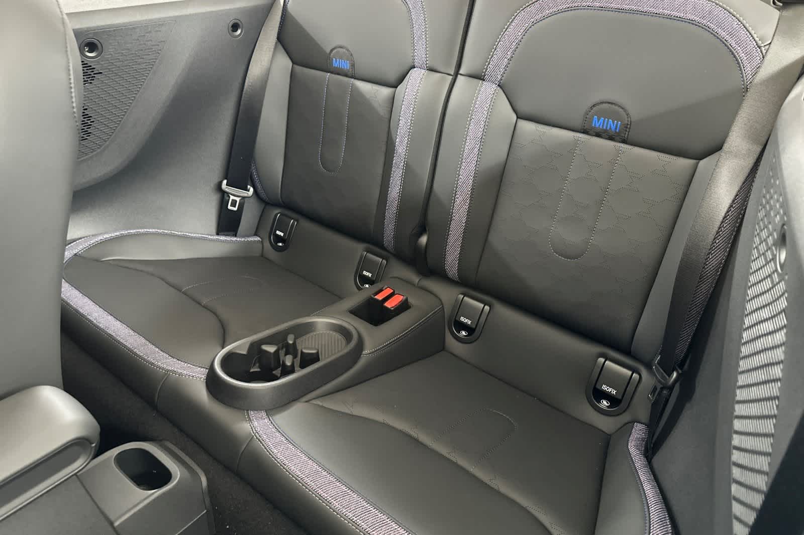 Thumbnail: 2026 MINI Cooper Convertible - 4