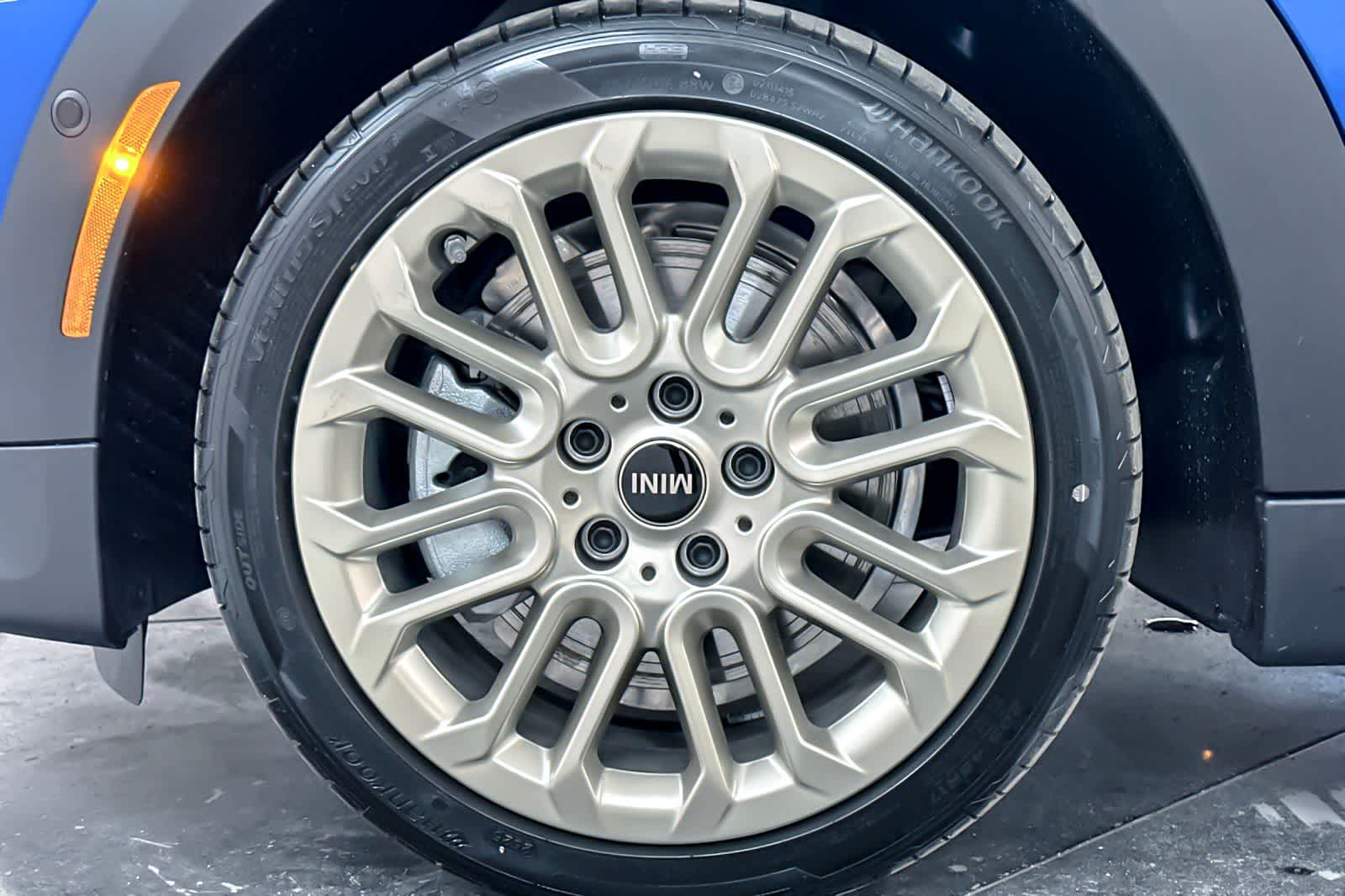 Thumbnail: 2026 MINI Cooper Convertible - 12