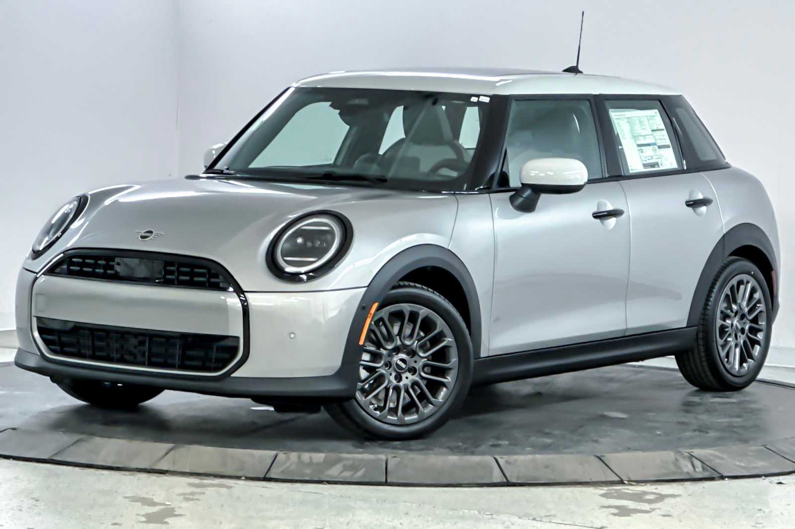 Thumbnail: 2026 MINI Cooper Hardtop - 1
