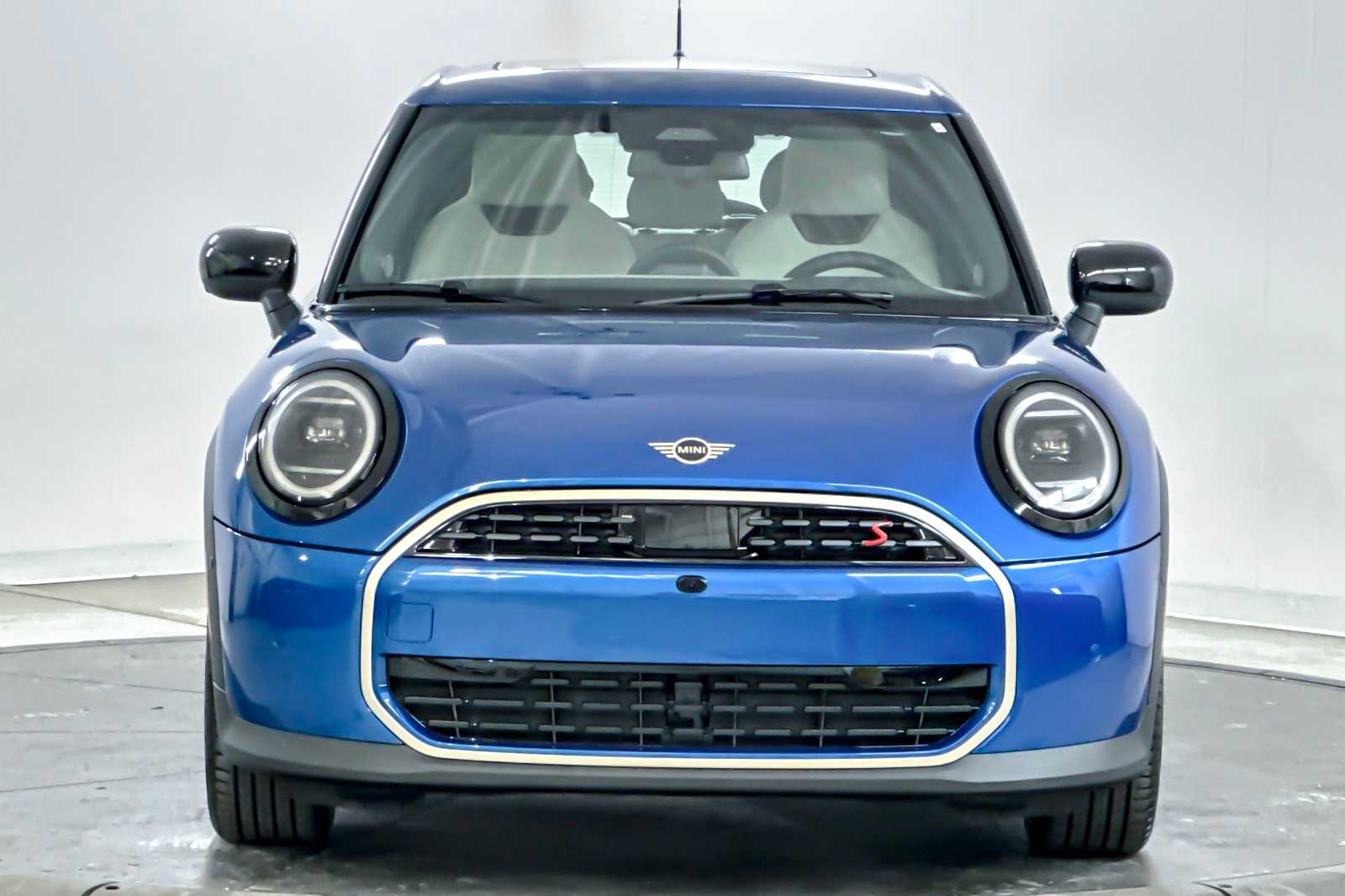 Thumbnail: 2026 MINI Cooper Hardtop - 10