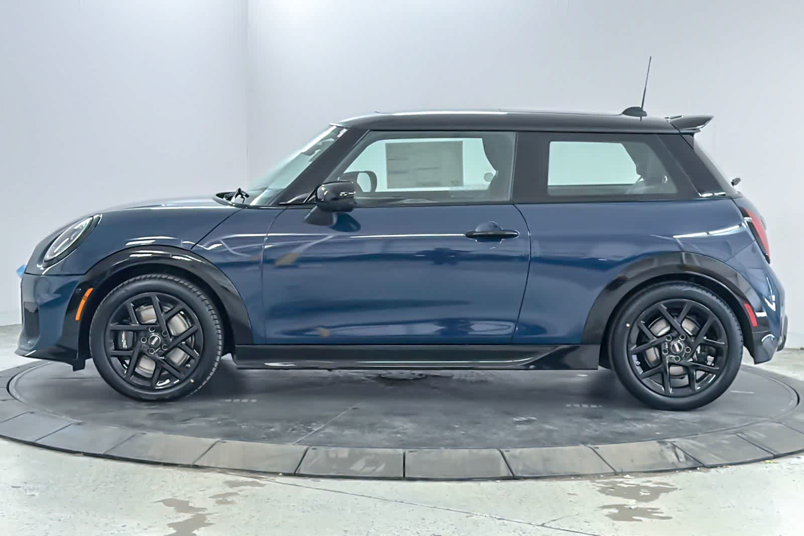 Thumbnail: 2026 MINI Cooper Hardtop - 5