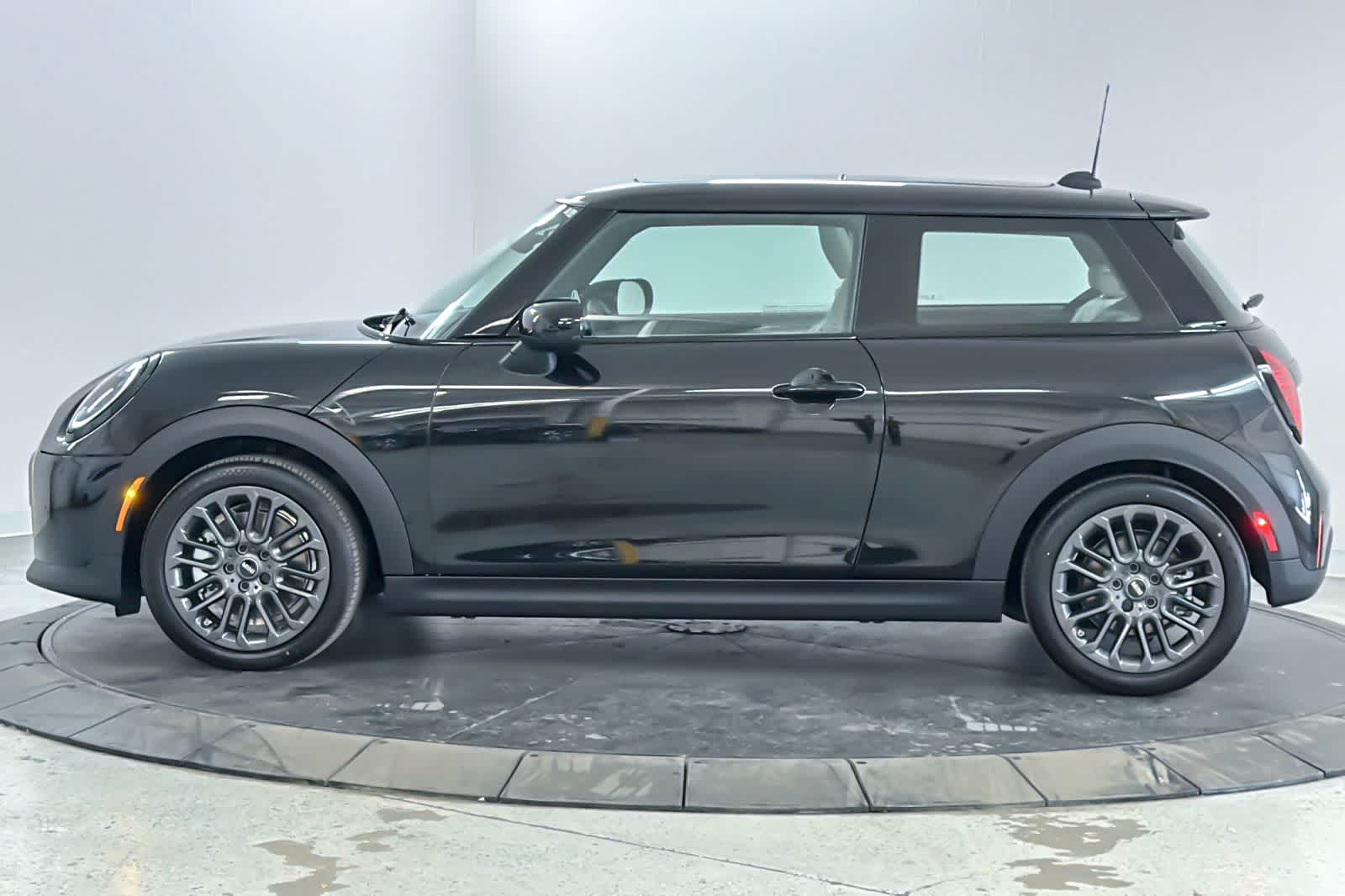 Thumbnail: 2026 MINI Cooper Hardtop - 5