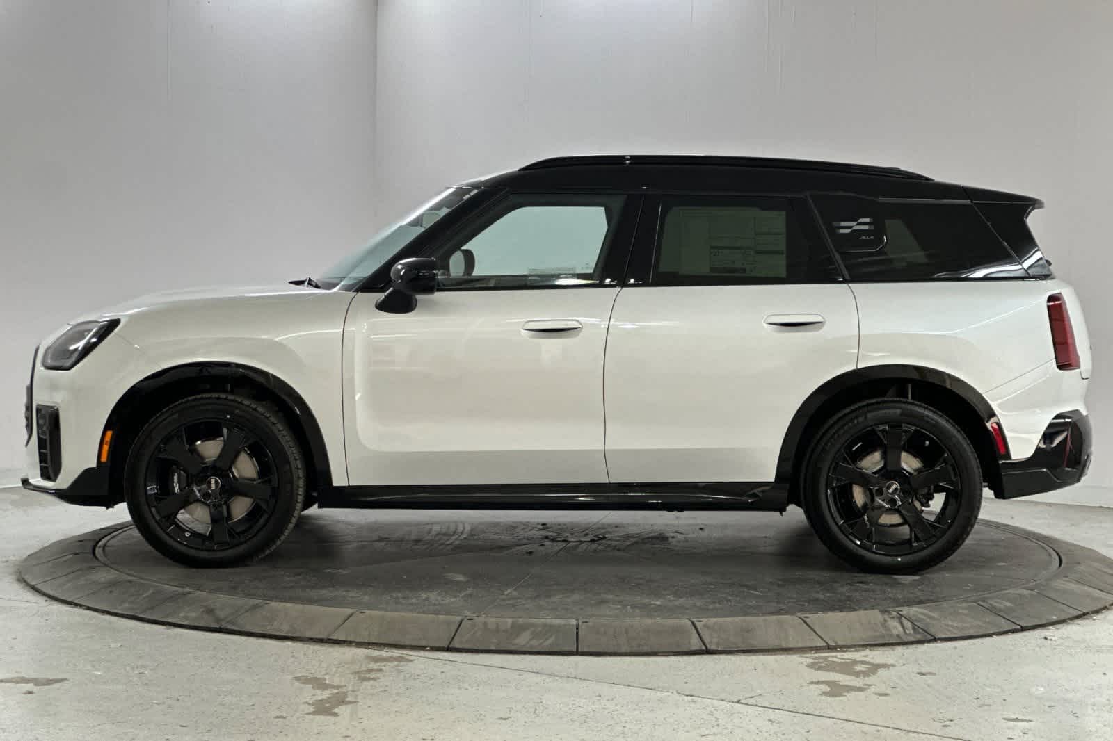 Thumbnail: 2026 MINI Cooper Countryman - 5