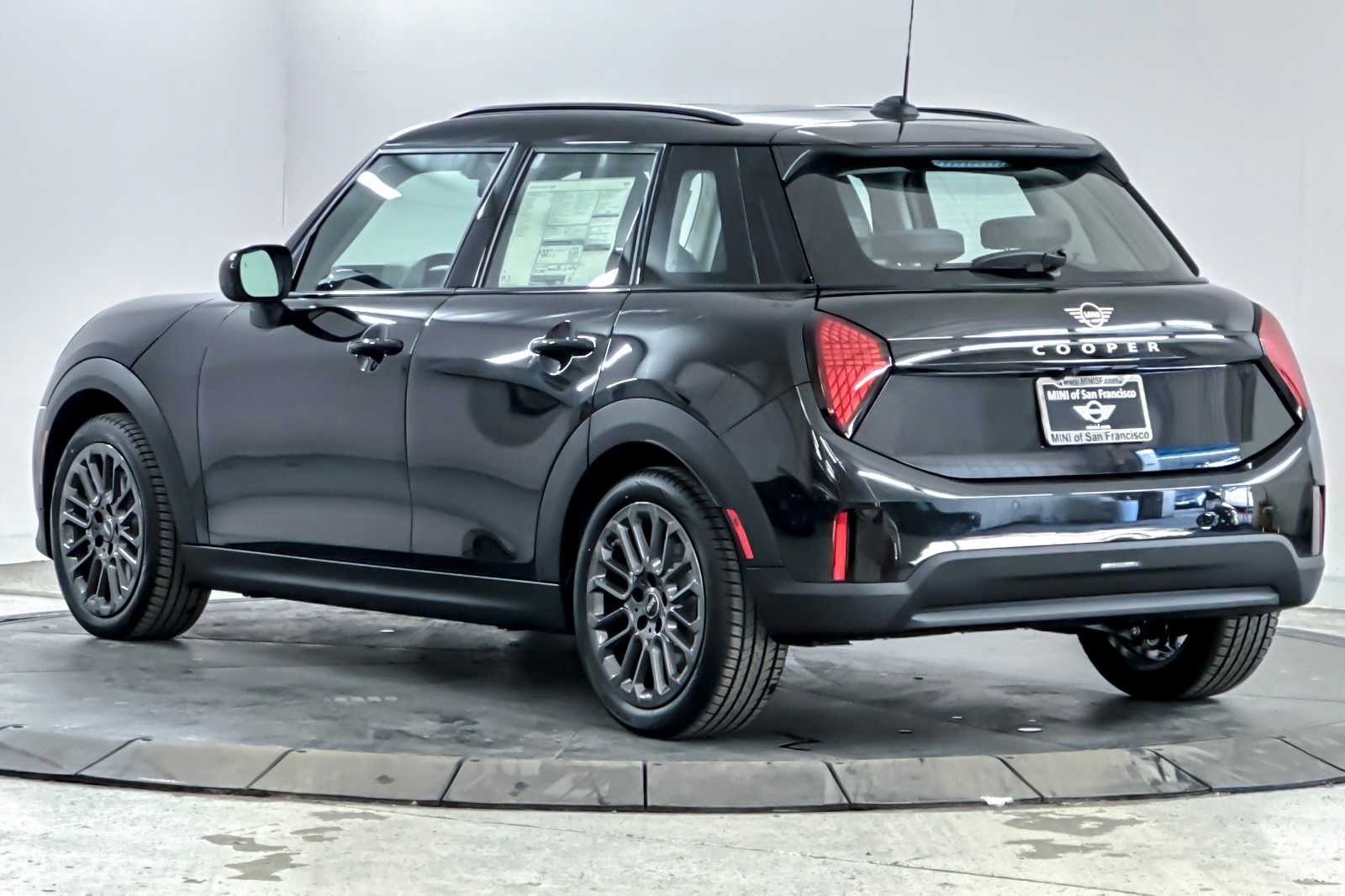 Thumbnail: 2026 MINI Cooper Hardtop - 6