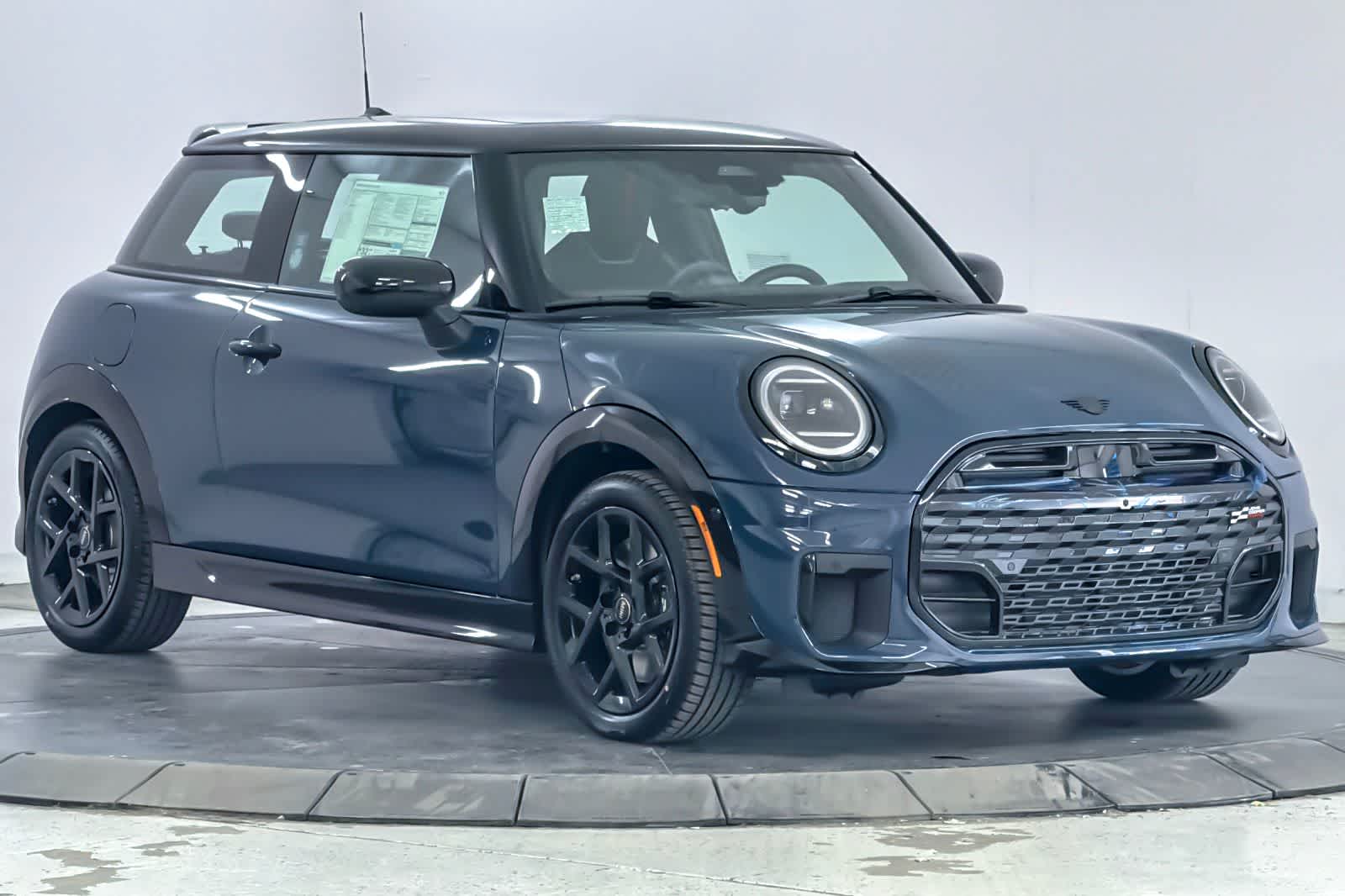 Thumbnail: 2026 MINI Cooper Hardtop - 9