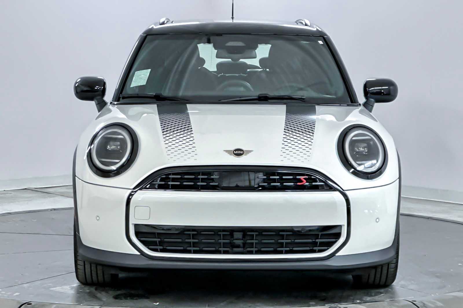 Thumbnail: 2026 MINI Cooper Hardtop - 10