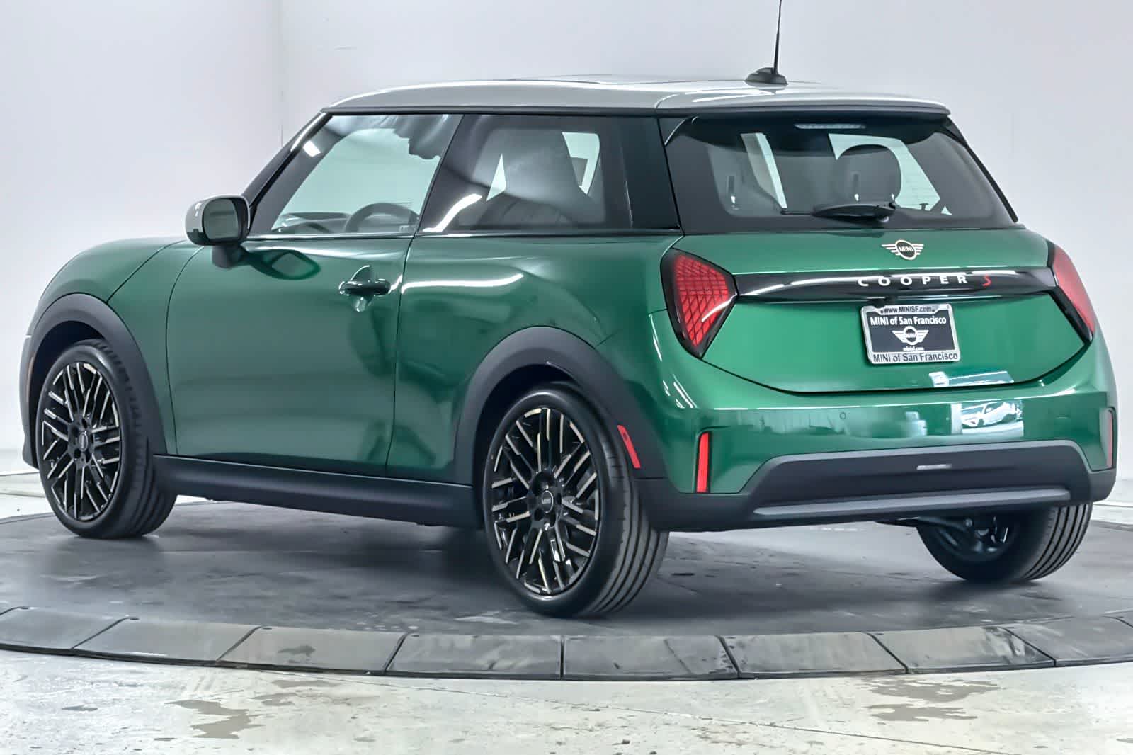 Thumbnail: 2026 MINI Cooper Hardtop - 6