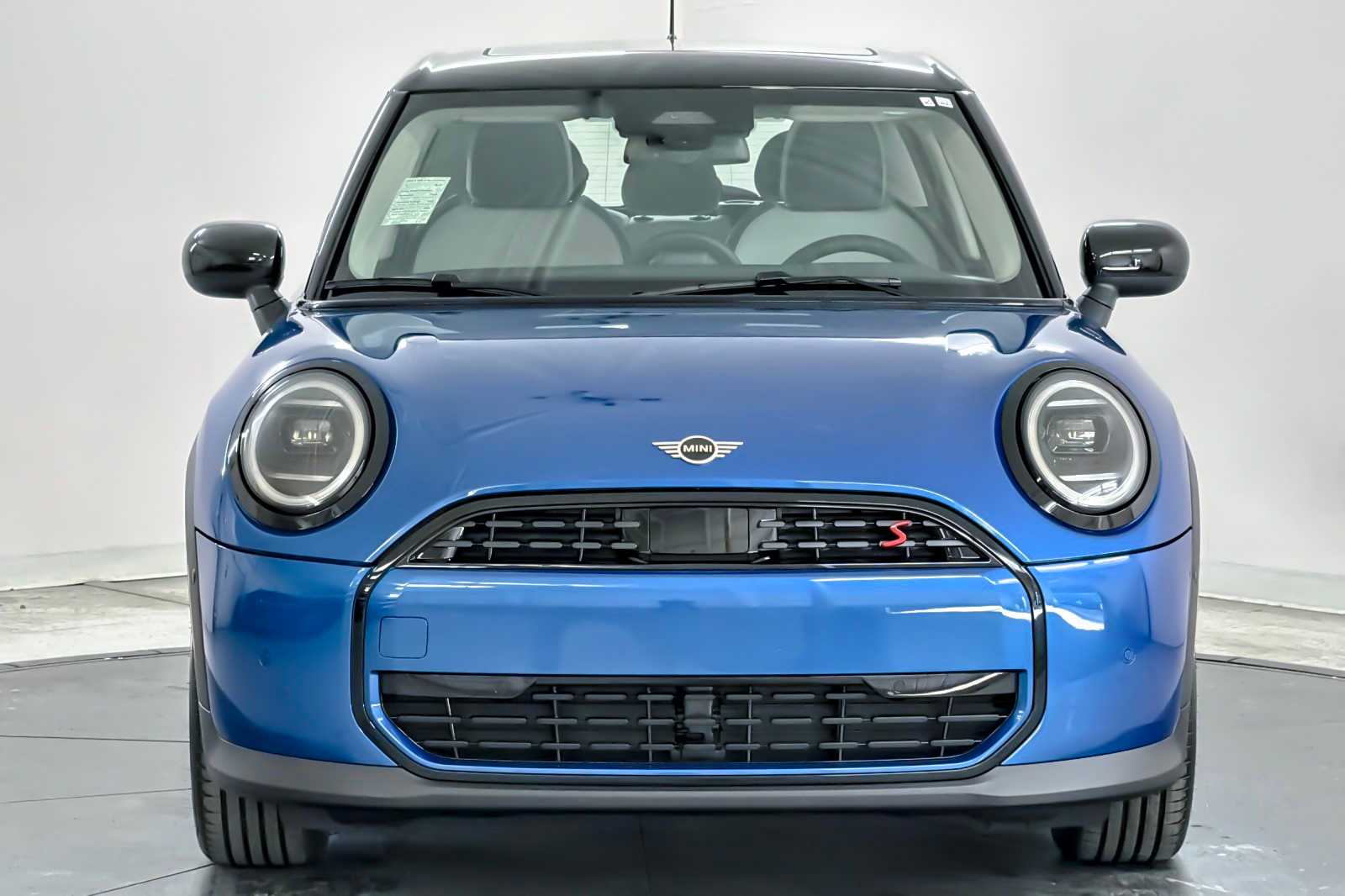 Thumbnail: 2026 MINI Cooper Hardtop - 10