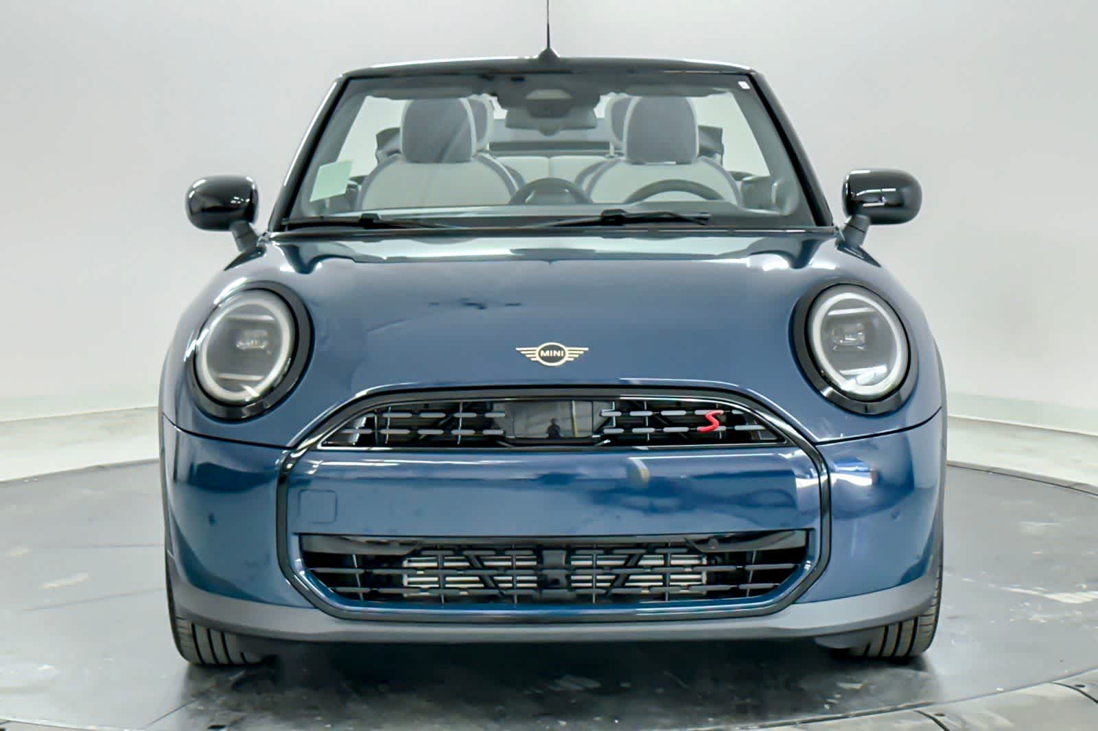 Thumbnail: 2026 MINI Cooper Convertible - 11