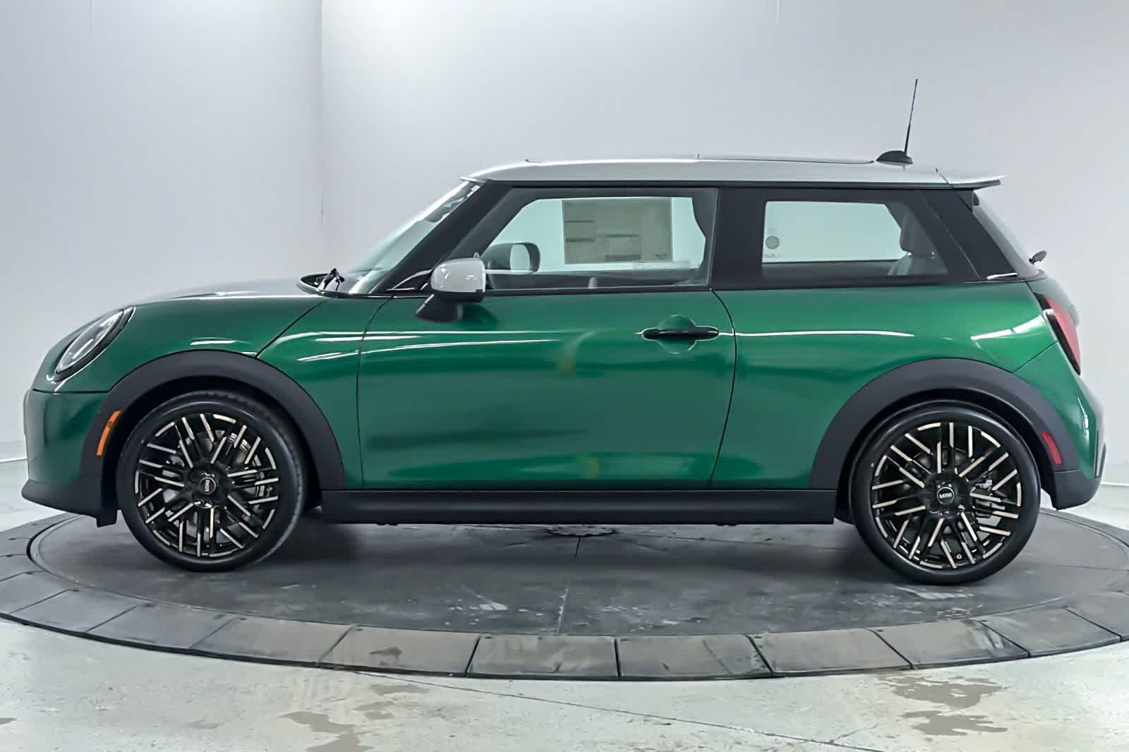 Thumbnail: 2026 MINI Cooper Hardtop - 5