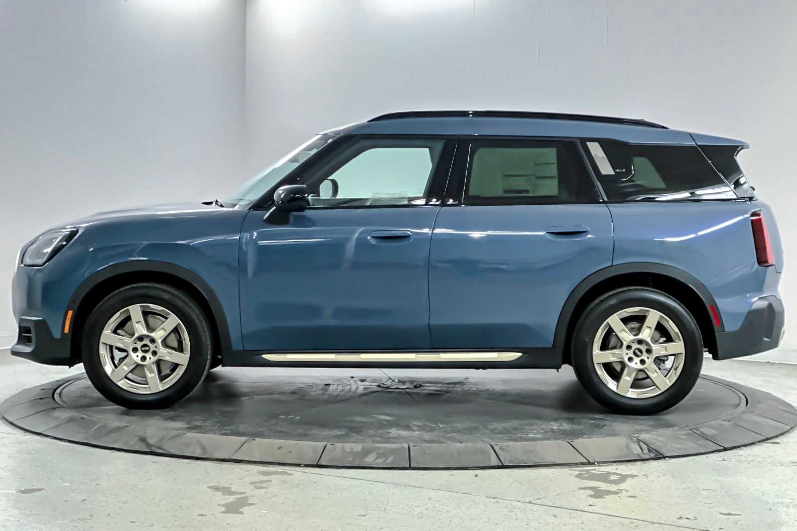 Thumbnail: 2026 MINI Cooper Countryman - 5