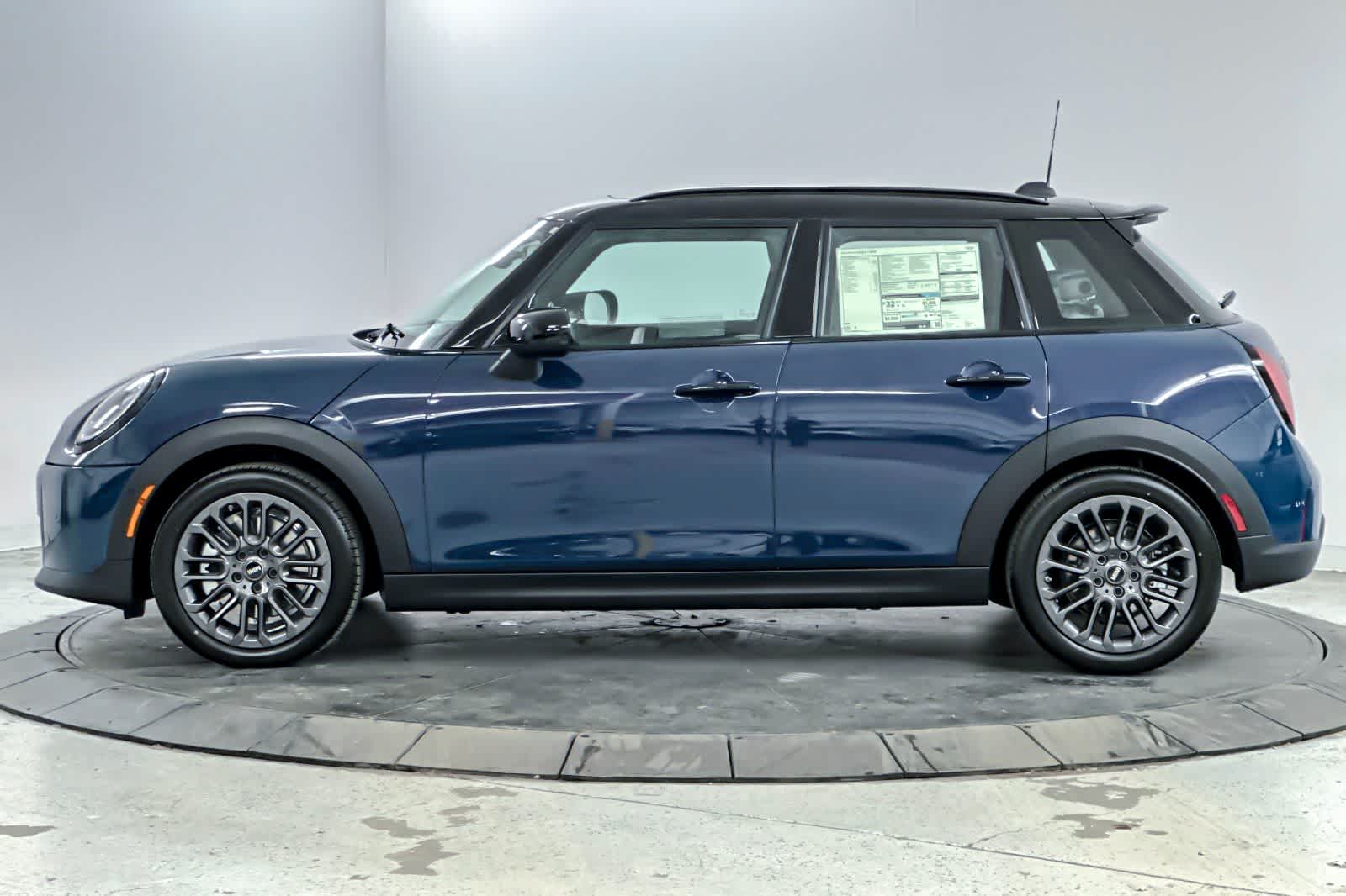 Thumbnail: 2026 MINI Cooper Hardtop - 5