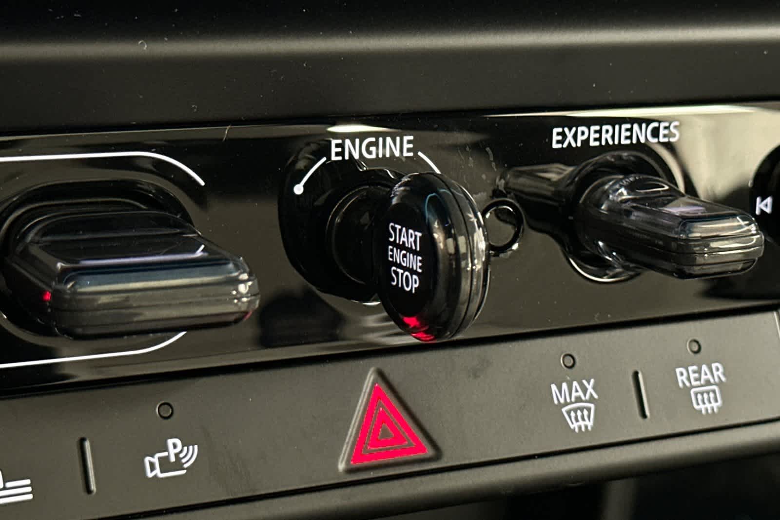 Thumbnail: 2025 MINI Cooper Hardtop - 23