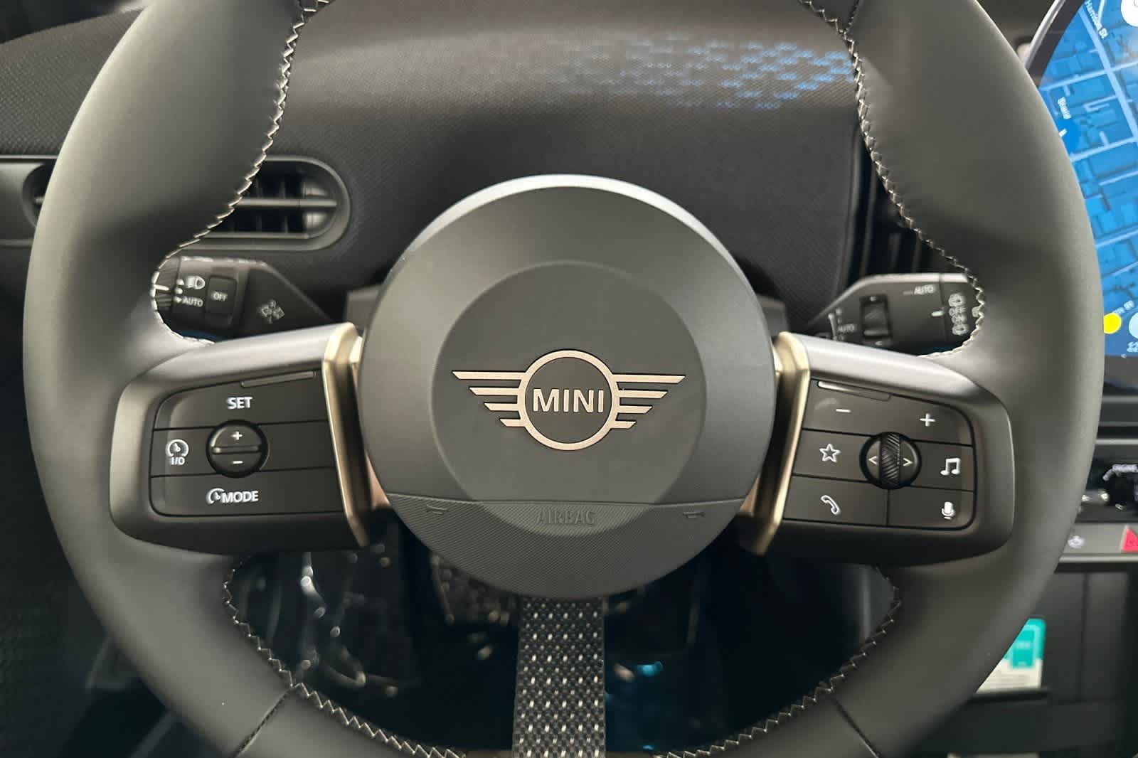 Thumbnail: 2026 MINI Cooper Hardtop - 24