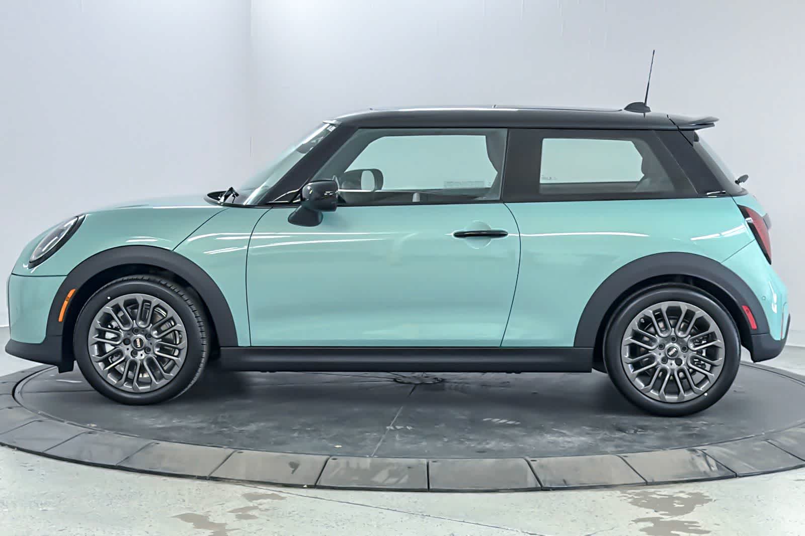 Thumbnail: 2026 MINI Cooper Hardtop - 5