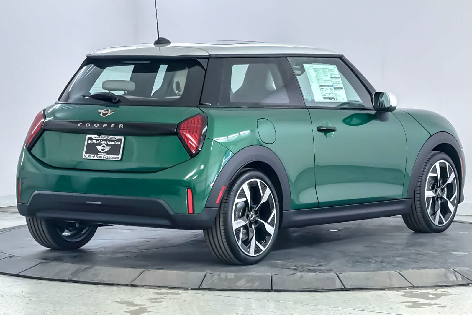 Thumbnail: 2026 MINI Cooper Hardtop - 2