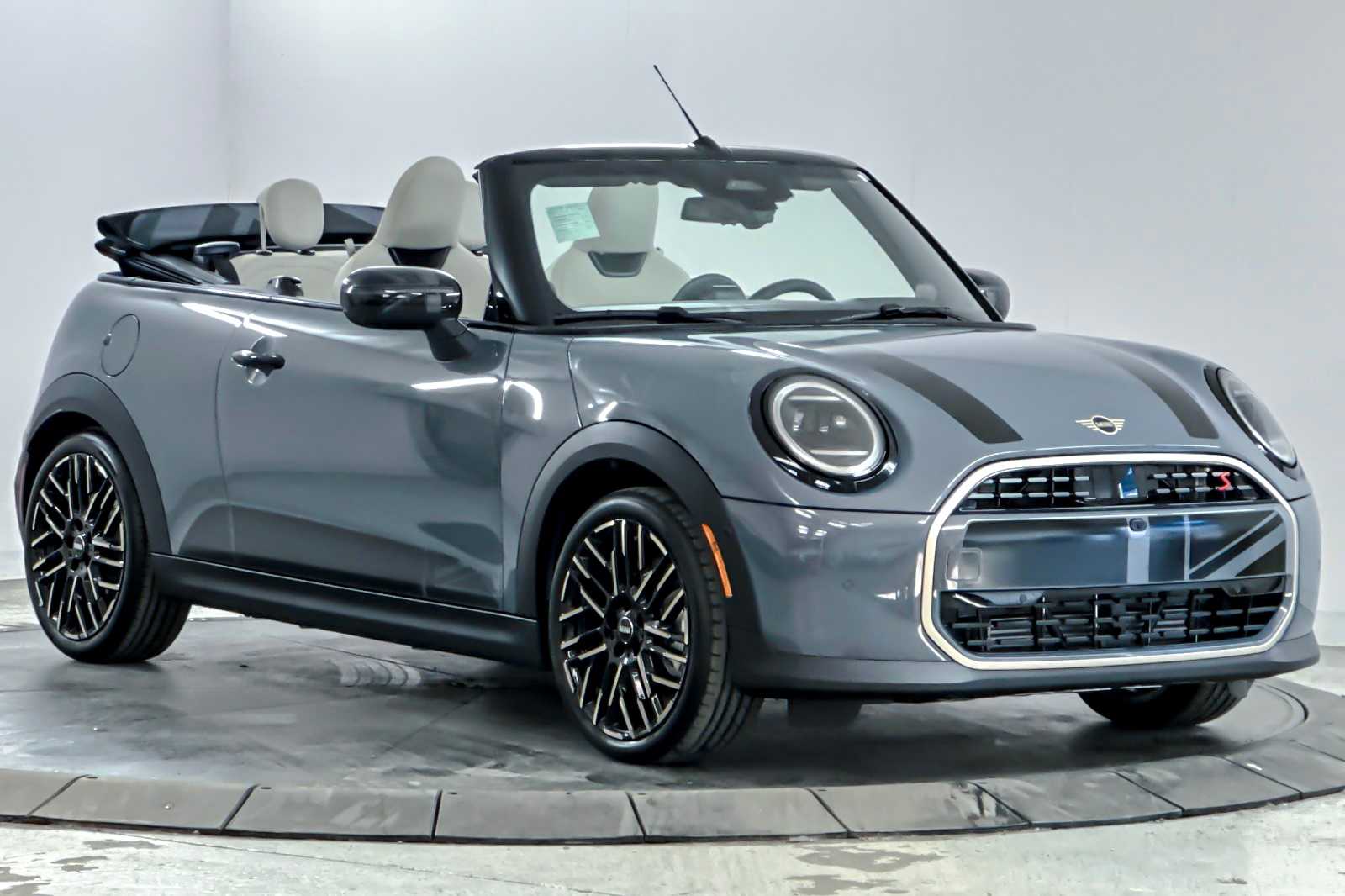 Thumbnail: 2026 MINI Cooper Convertible - 9