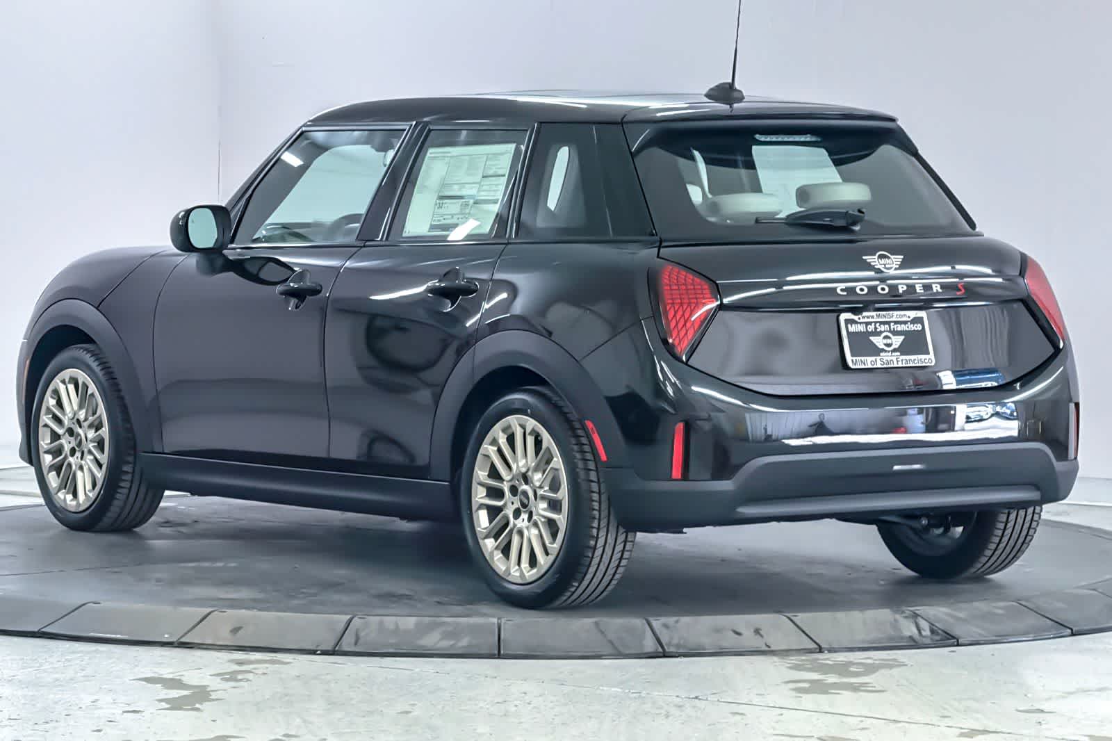 Thumbnail: 2026 MINI Cooper Hardtop - 6