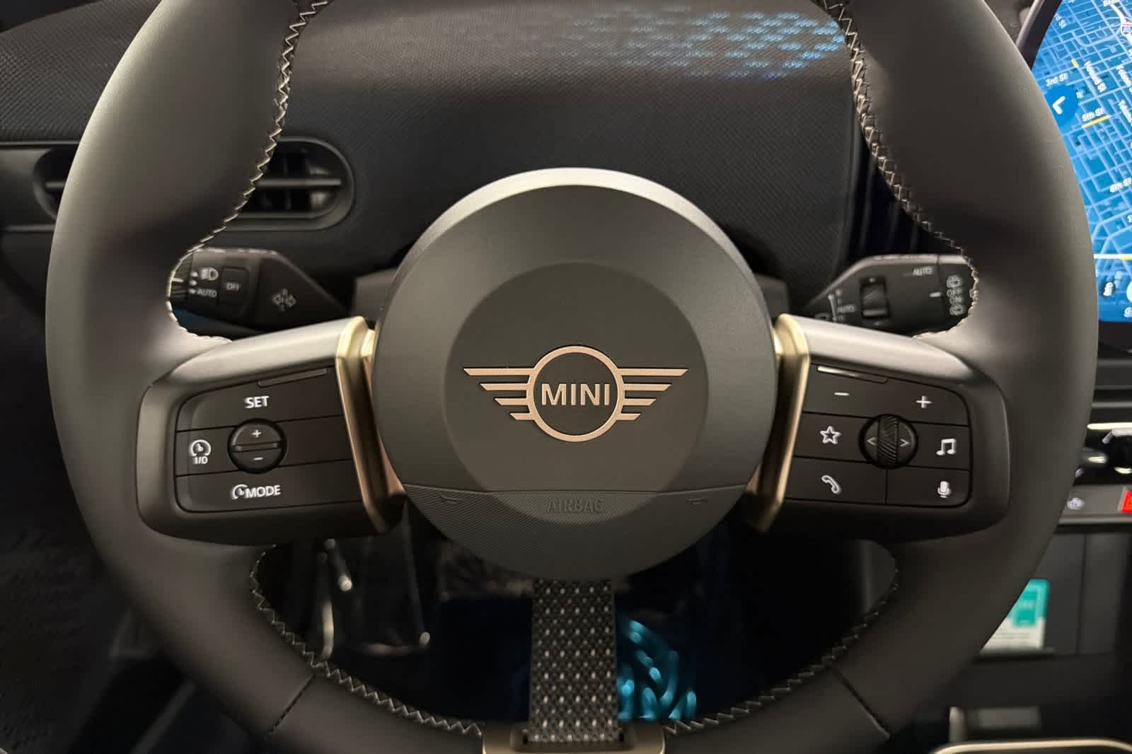 Thumbnail: 2026 MINI Cooper Hardtop - 24