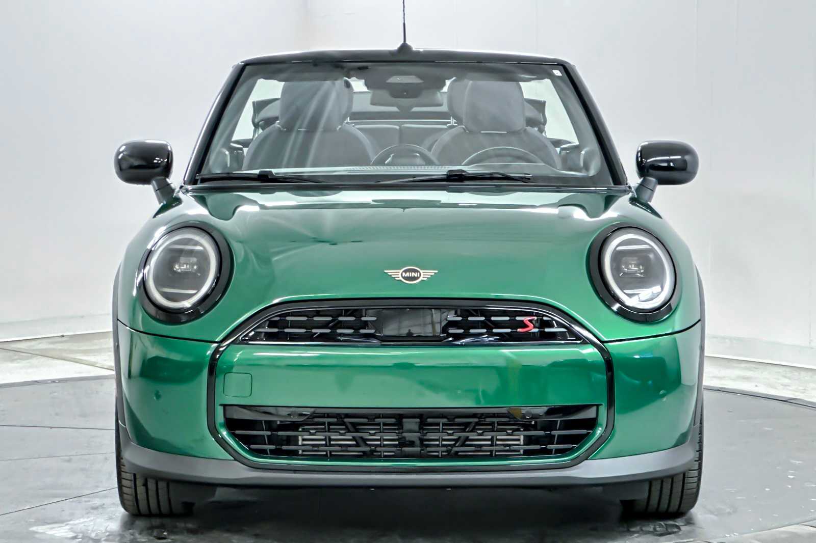 Thumbnail: 2026 MINI Cooper Convertible - 11