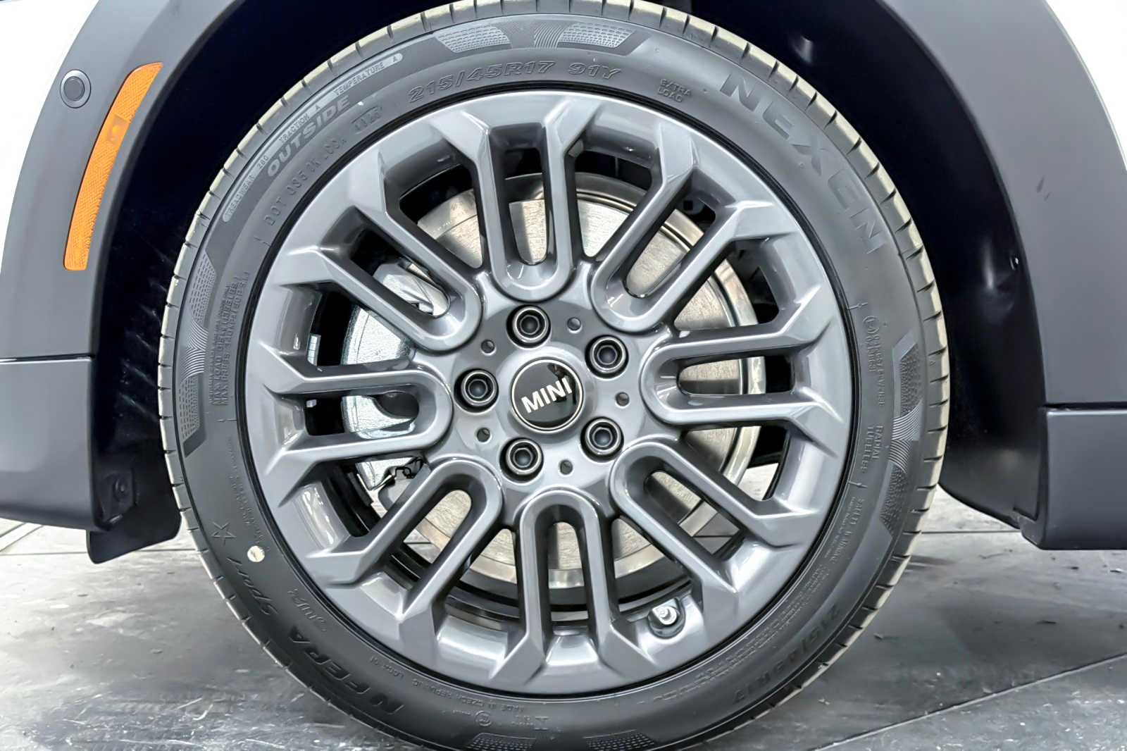 Thumbnail: 2026 MINI Cooper Hardtop - 25