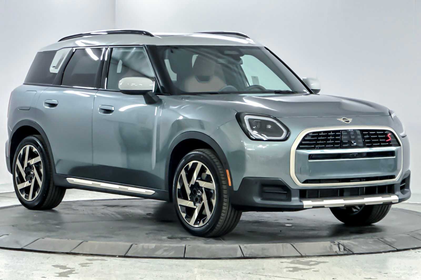 Thumbnail: 2026 MINI Cooper Countryman - 9