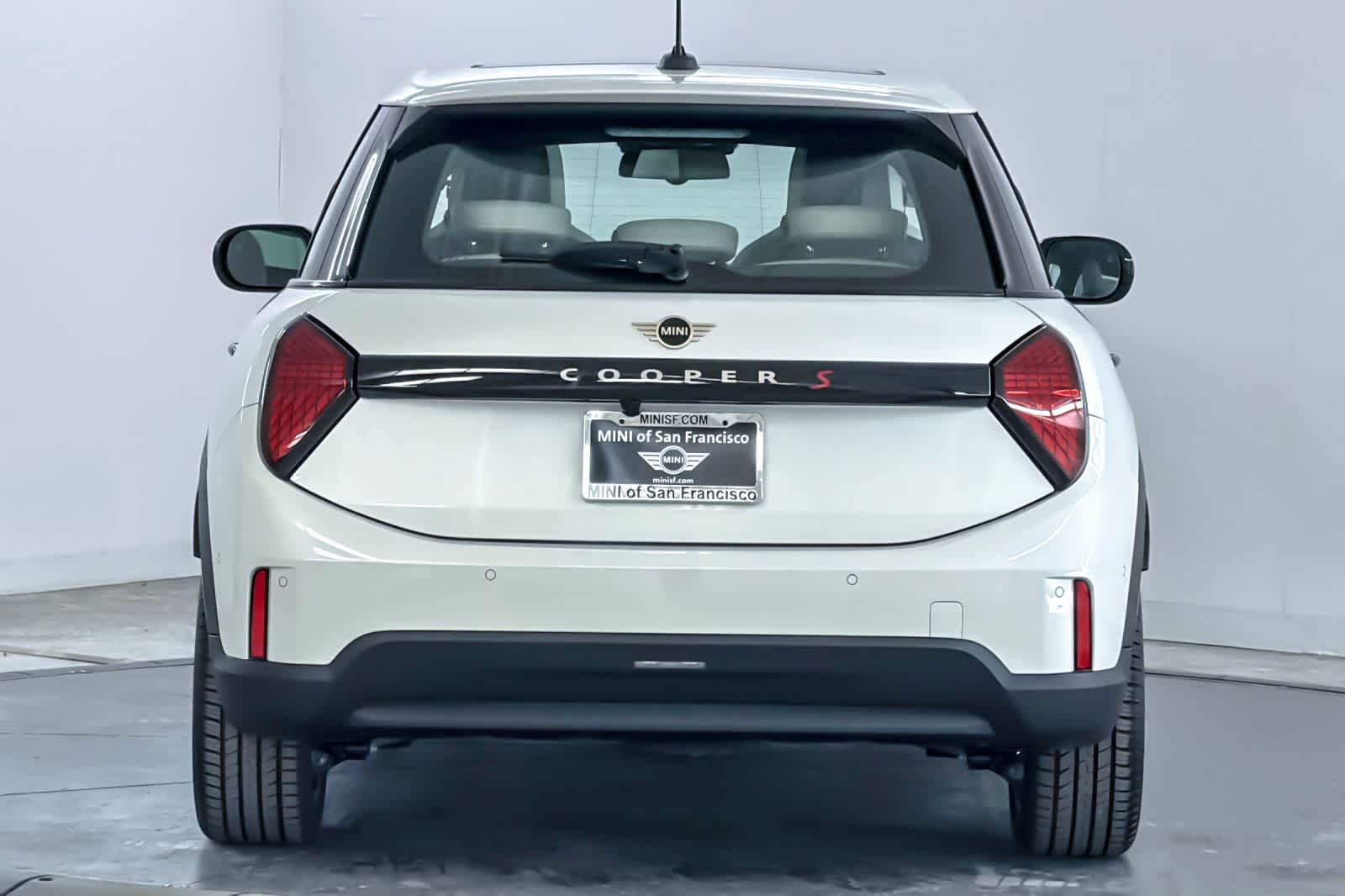 Thumbnail: 2026 MINI Cooper Hardtop - 7