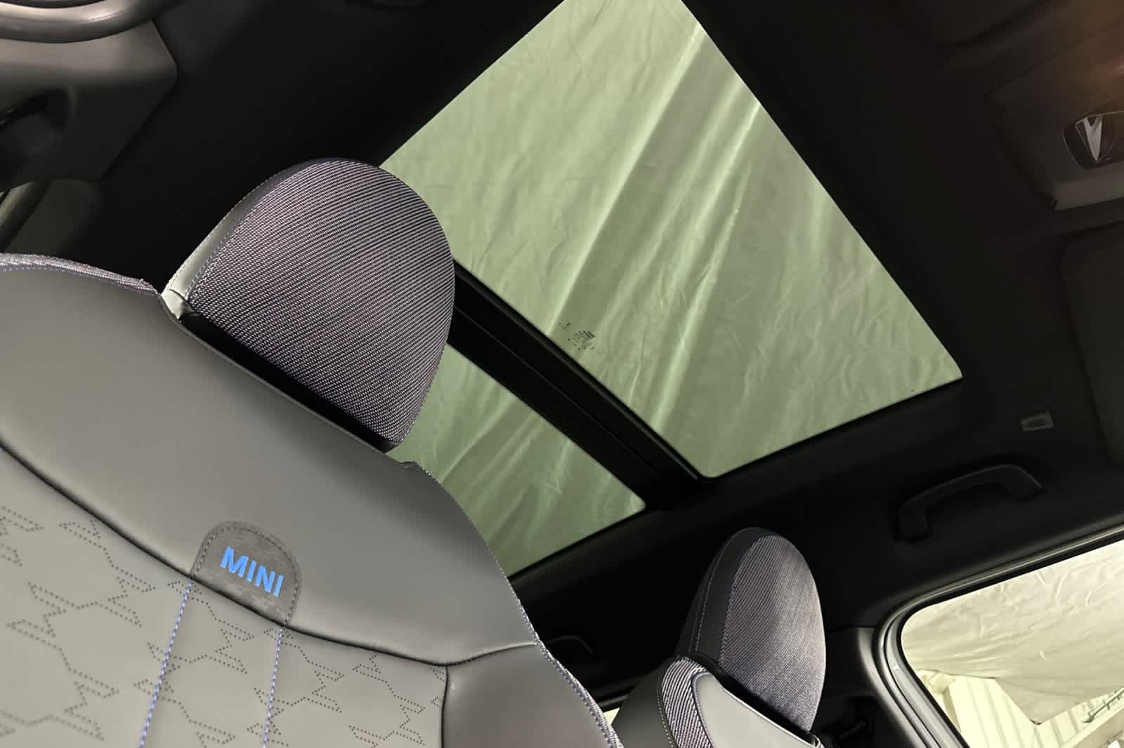 Thumbnail: 2026 MINI Cooper Countryman - 17