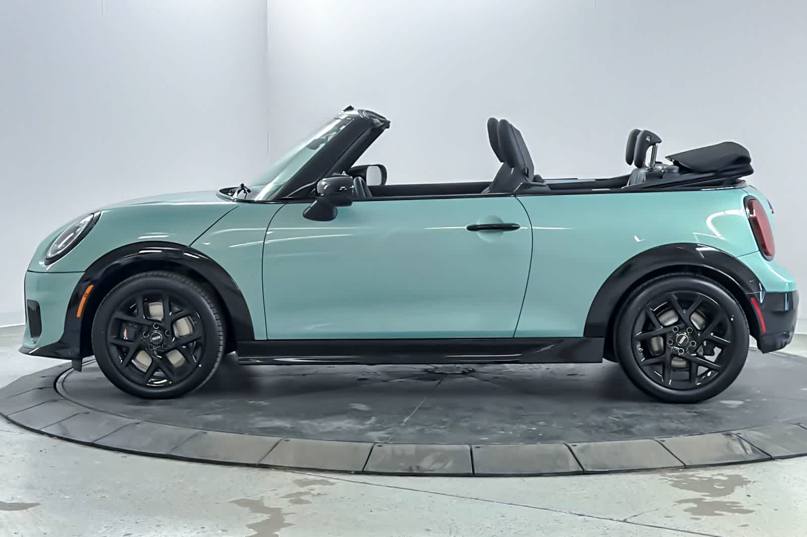 Thumbnail: 2026 MINI Cooper Convertible - 5