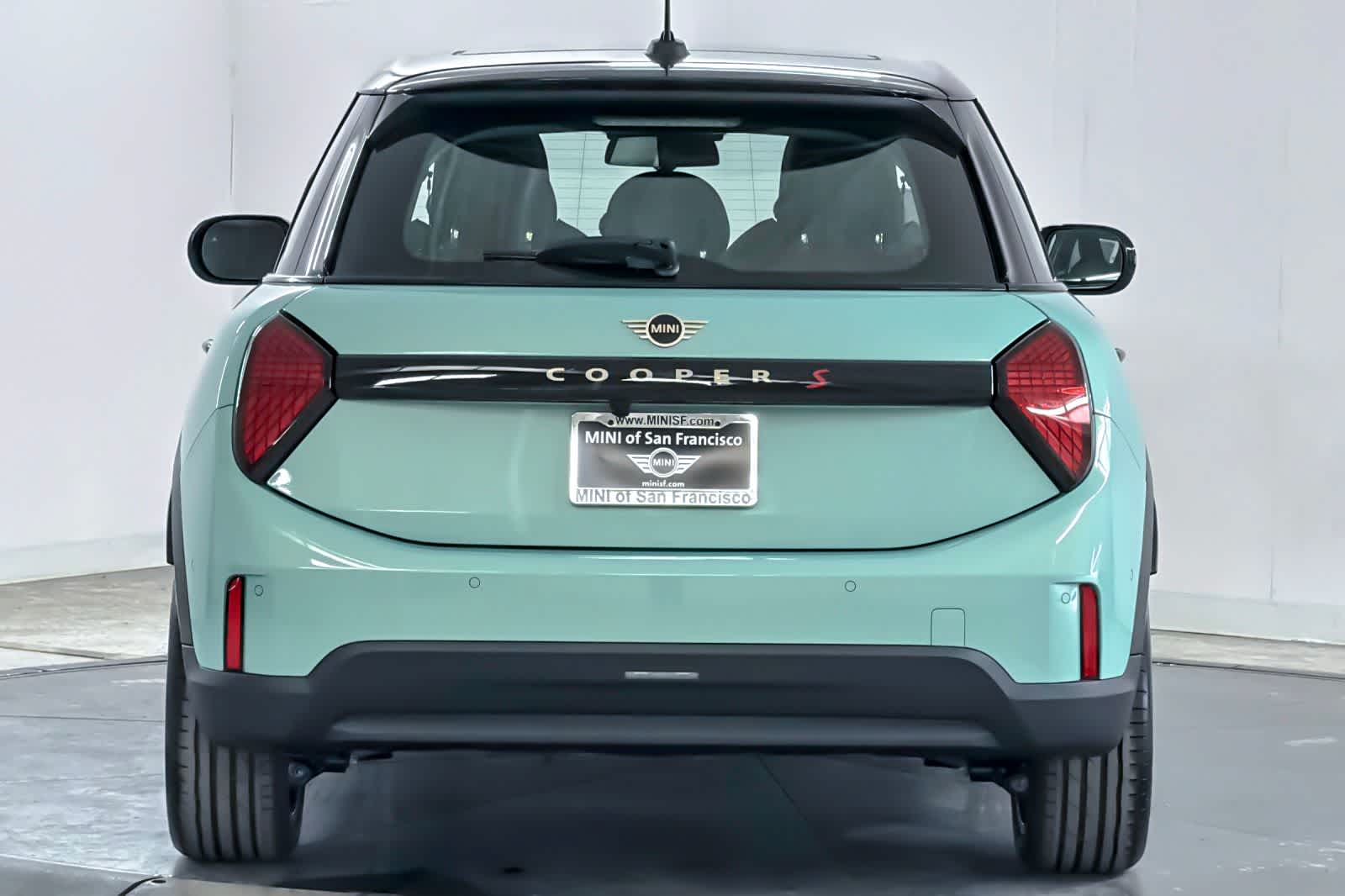 Thumbnail: 2026 MINI Cooper Hardtop - 7