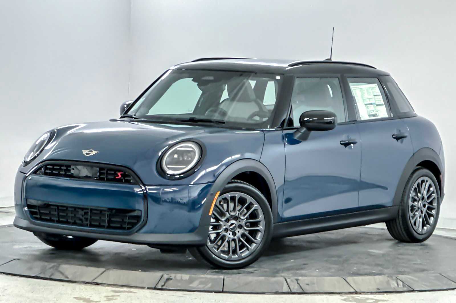 Thumbnail: 2026 MINI Cooper Hardtop - 1