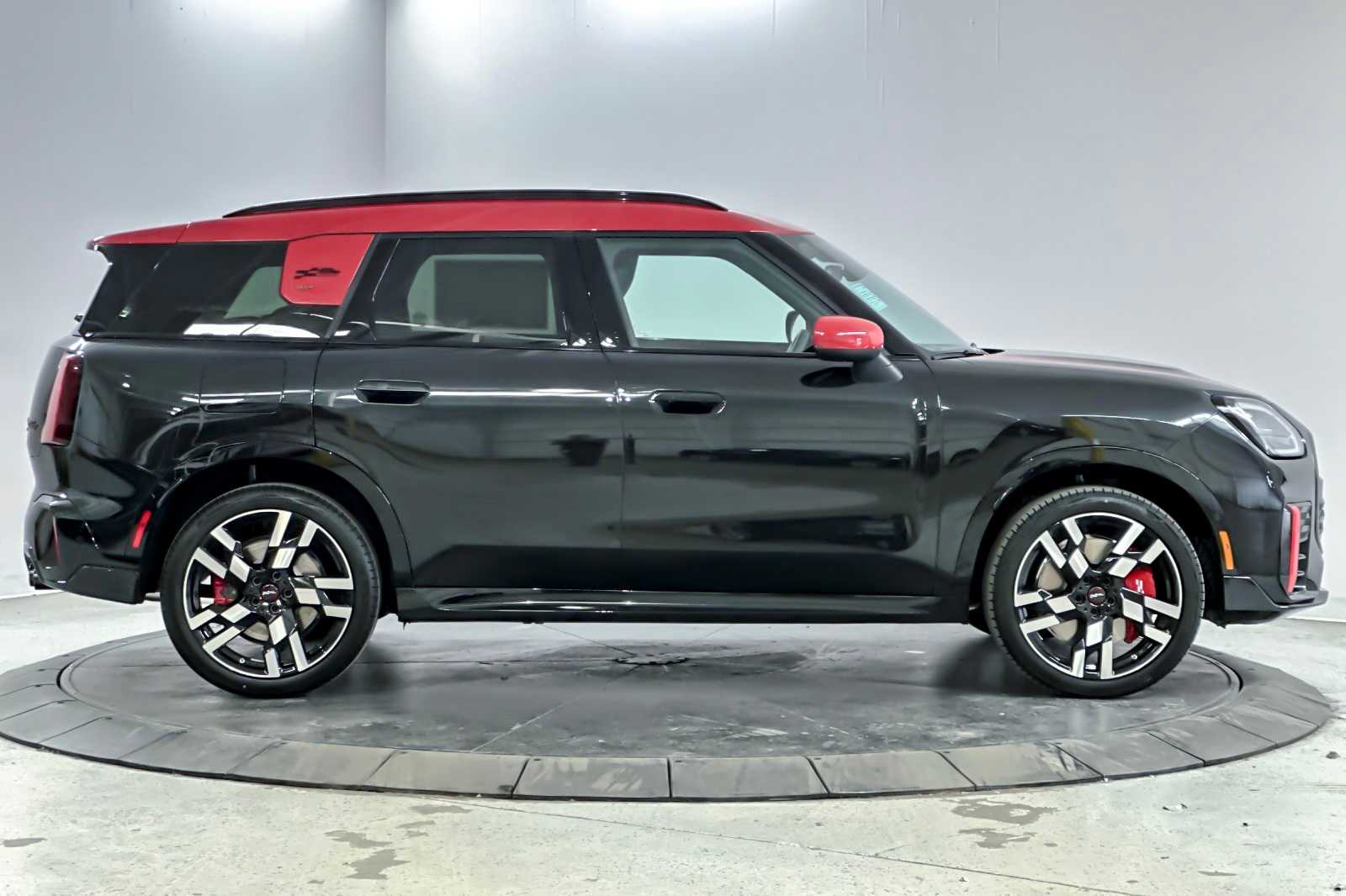 Thumbnail: 2025 MINI Cooper Countryman - 8