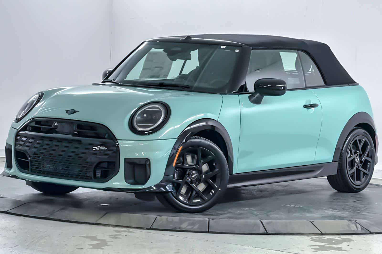 Thumbnail: 2026 MINI Cooper Convertible - 10