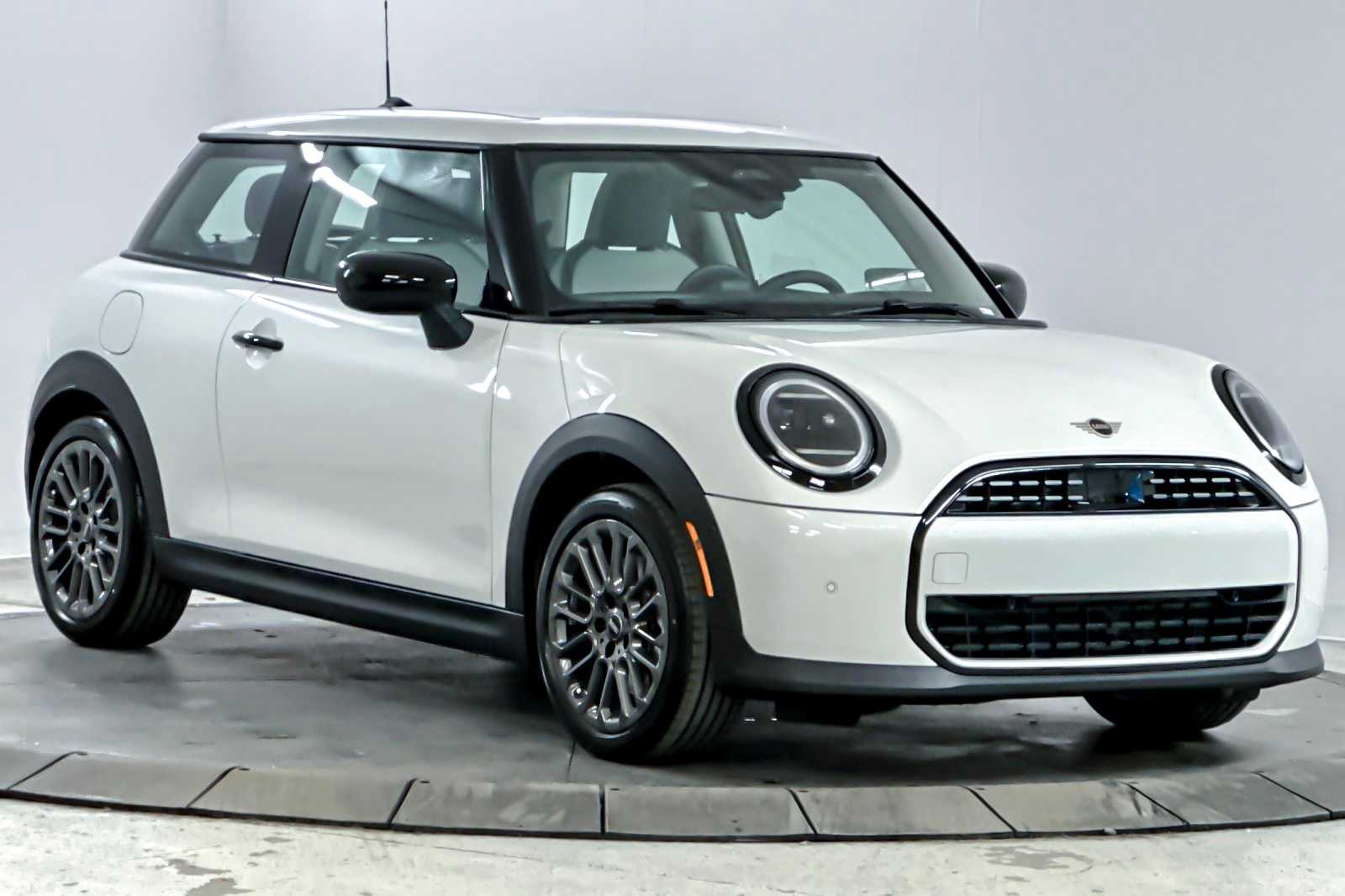 2025 MINI Cooper Hardtop 2 Door 9