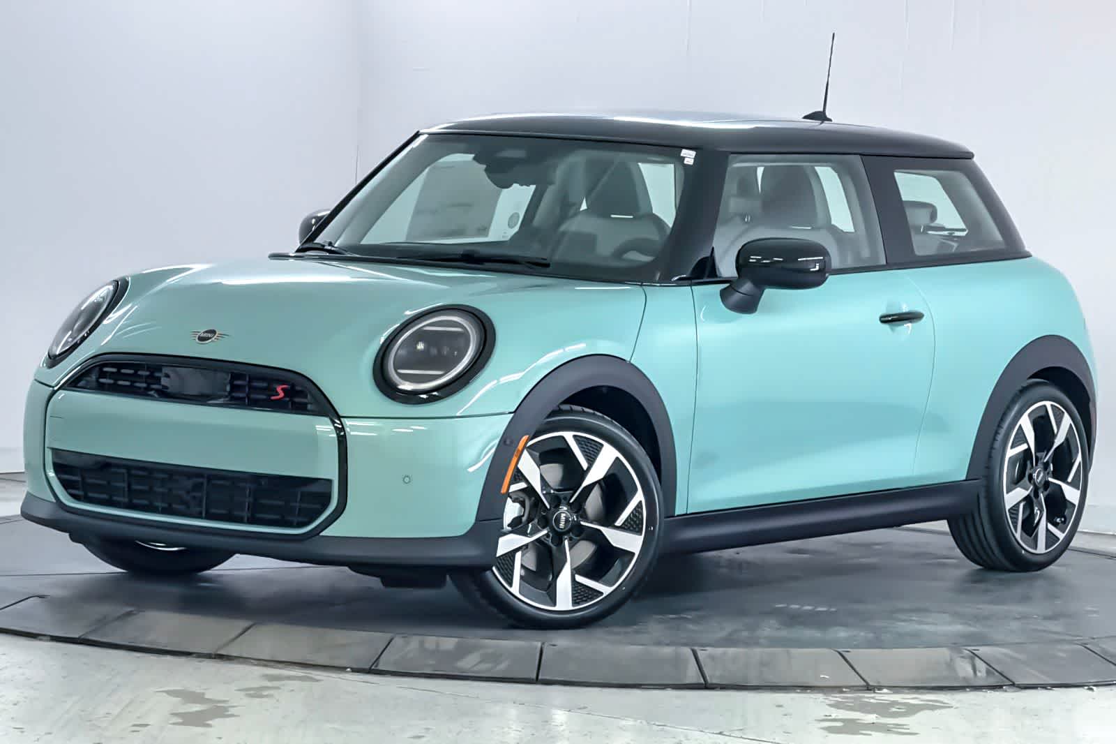Thumbnail: 2026 MINI Cooper Hardtop - 1