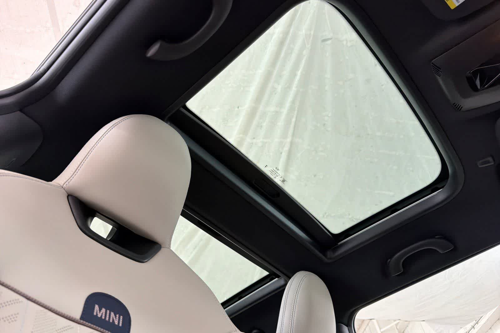 Thumbnail: 2026 MINI Cooper Hardtop - 17