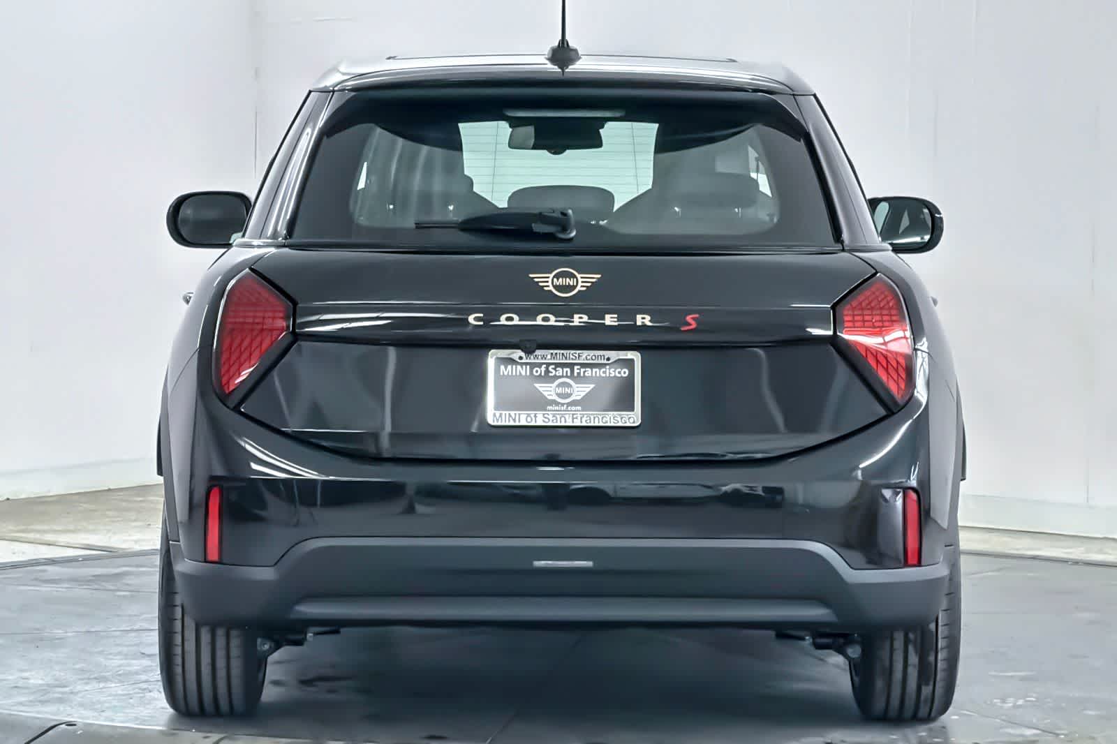 Thumbnail: 2026 MINI Cooper Hardtop - 7