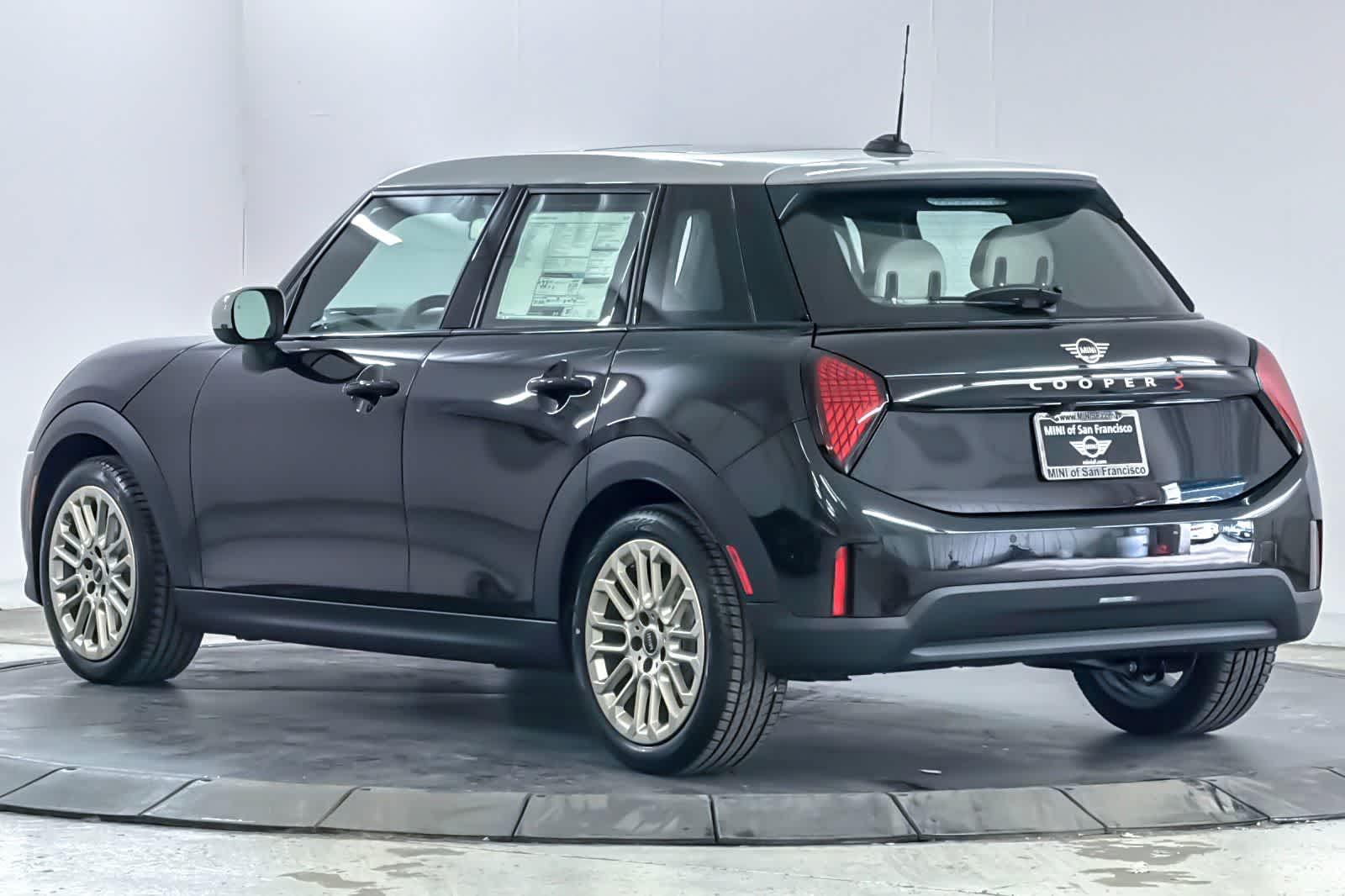 Thumbnail: 2026 MINI Cooper Hardtop - 6