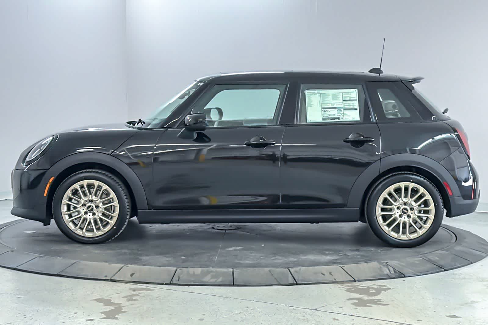 Thumbnail: 2026 MINI Cooper Hardtop - 5