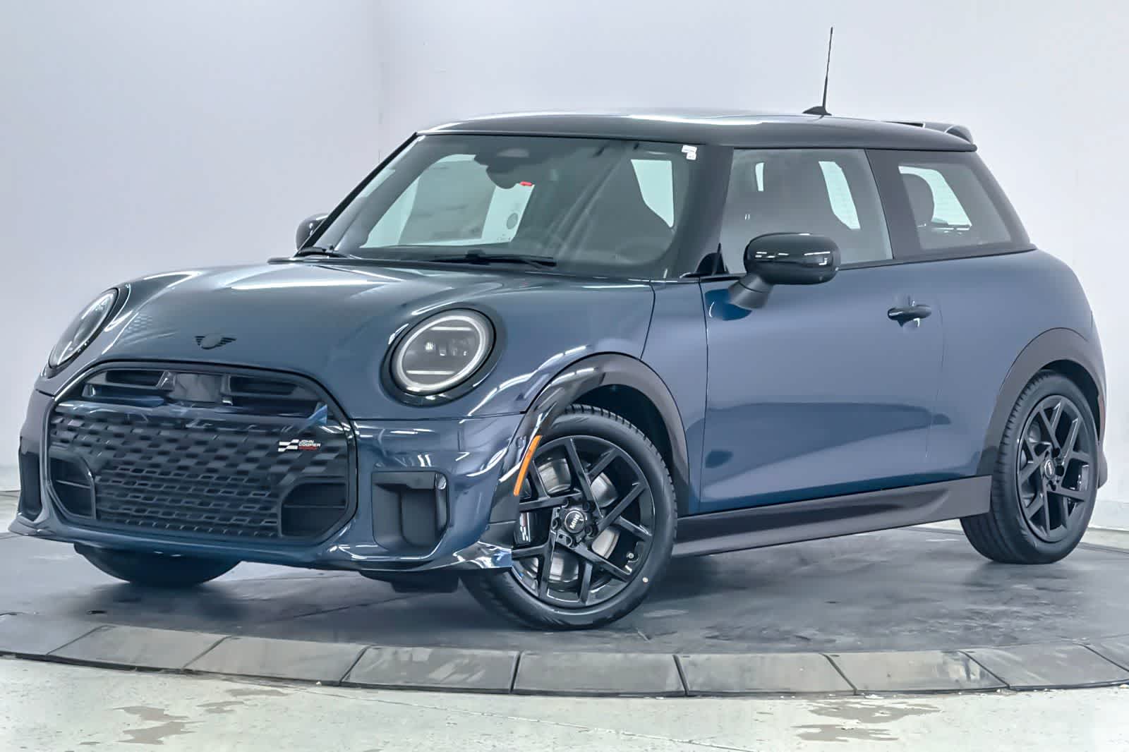 Thumbnail: 2026 MINI Cooper Hardtop - 1