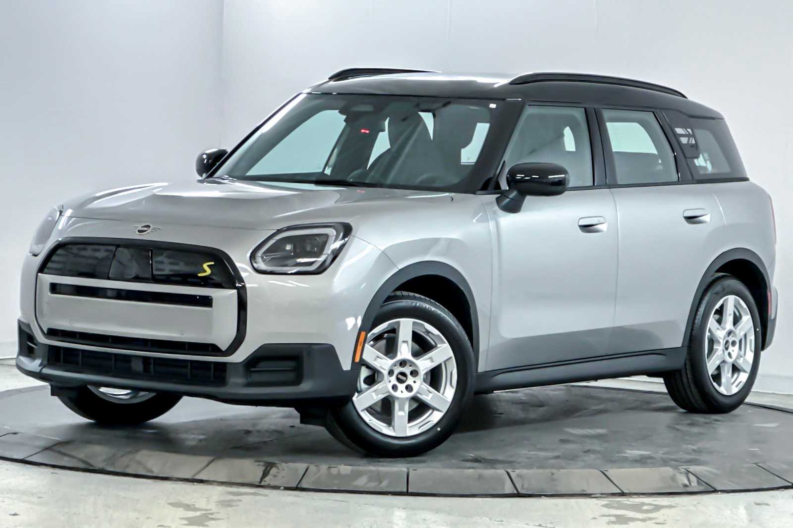 Thumbnail: 2025 MINI Cooper Countryman - 1