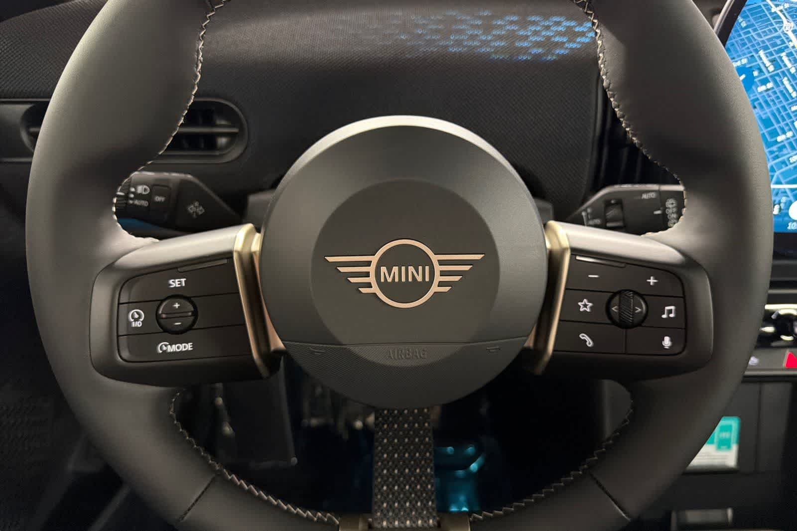 Thumbnail: 2026 MINI Cooper Hardtop - 24