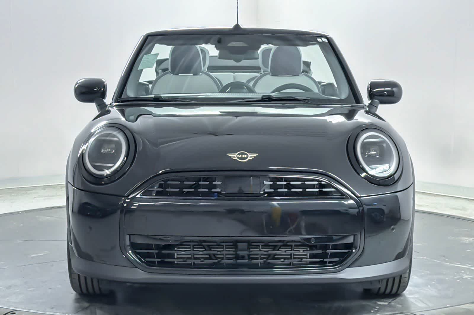 Thumbnail: 2026 MINI Cooper Convertible - 11