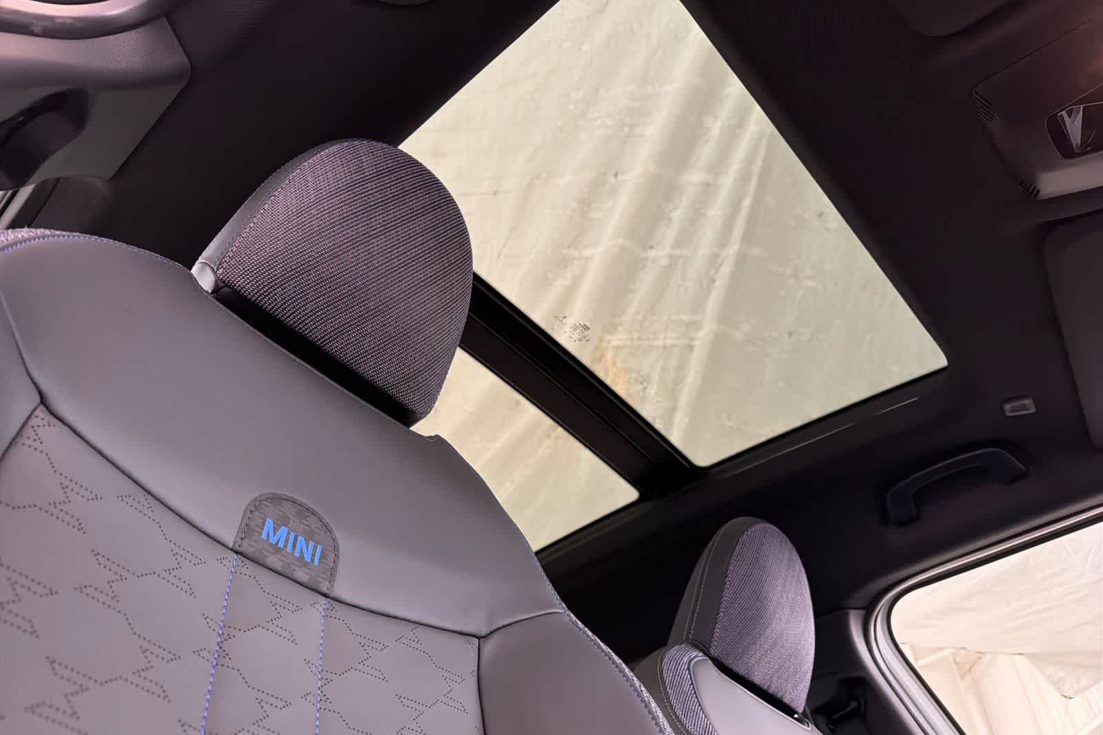 Thumbnail: 2026 MINI Cooper Countryman - 17