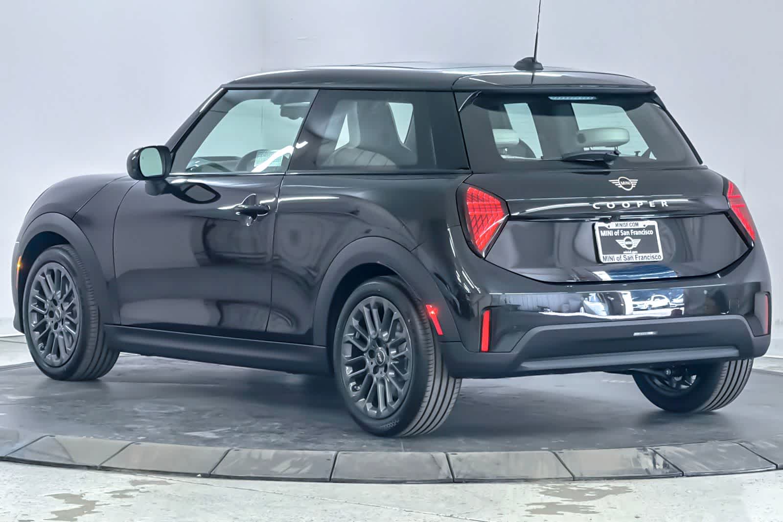 Thumbnail: 2026 MINI Cooper Hardtop - 6