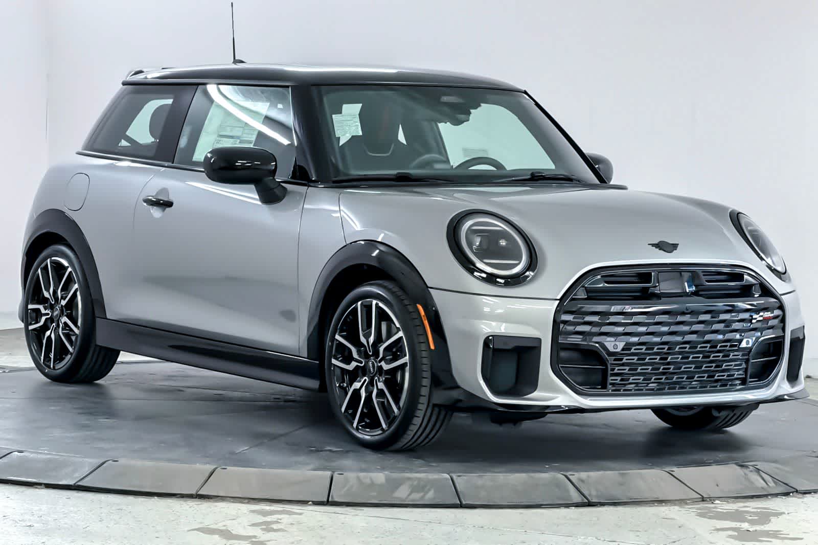 Thumbnail: 2026 MINI Cooper Hardtop - 9