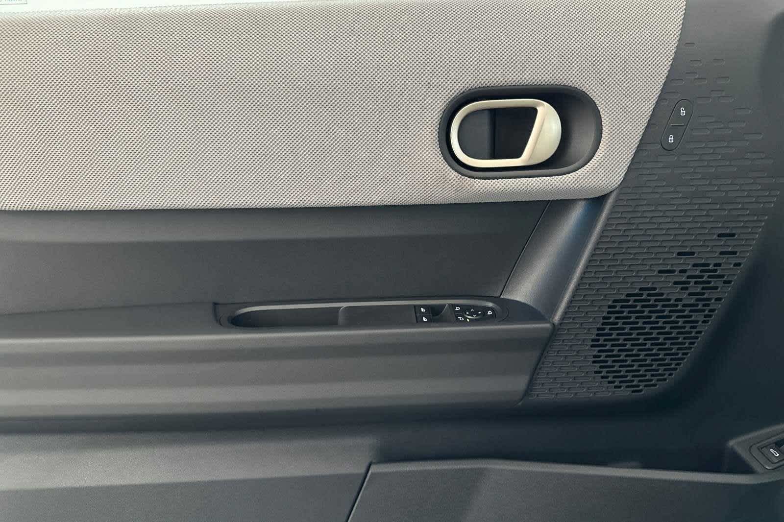 Thumbnail: 2025 MINI Cooper Hardtop - 12