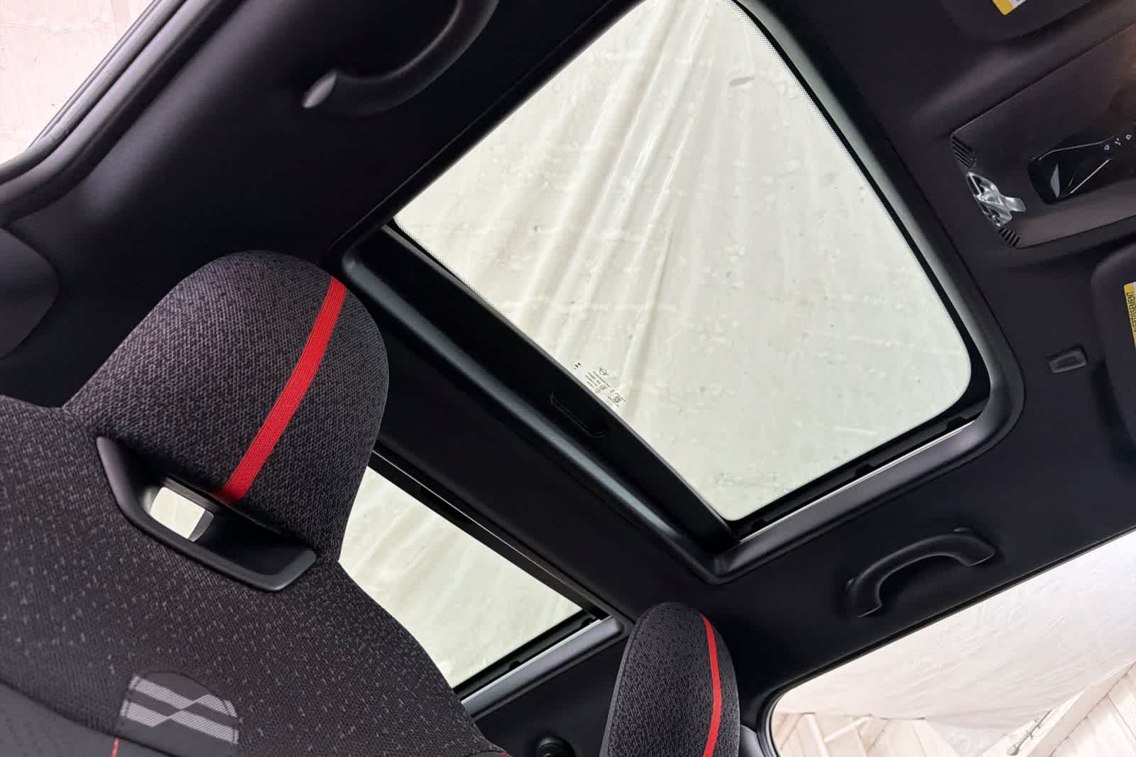 Thumbnail: 2026 MINI Cooper Hardtop - 17