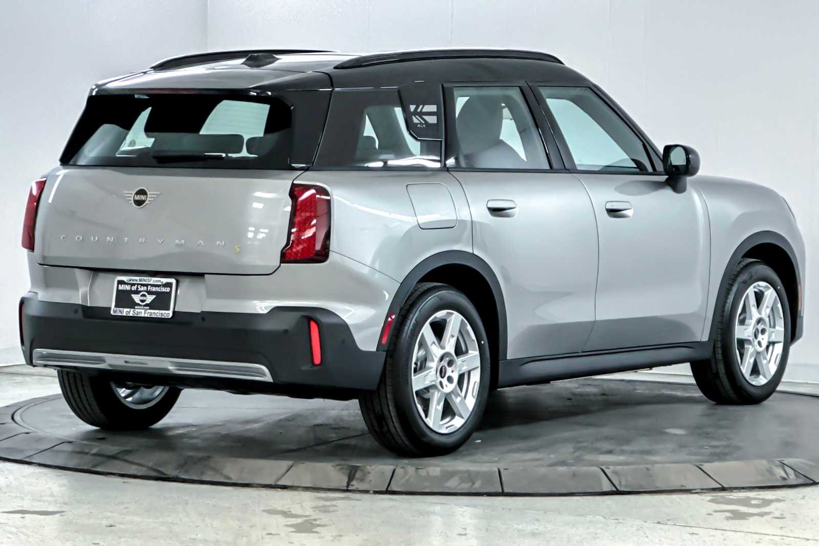 Thumbnail: 2025 MINI Cooper Countryman - 2