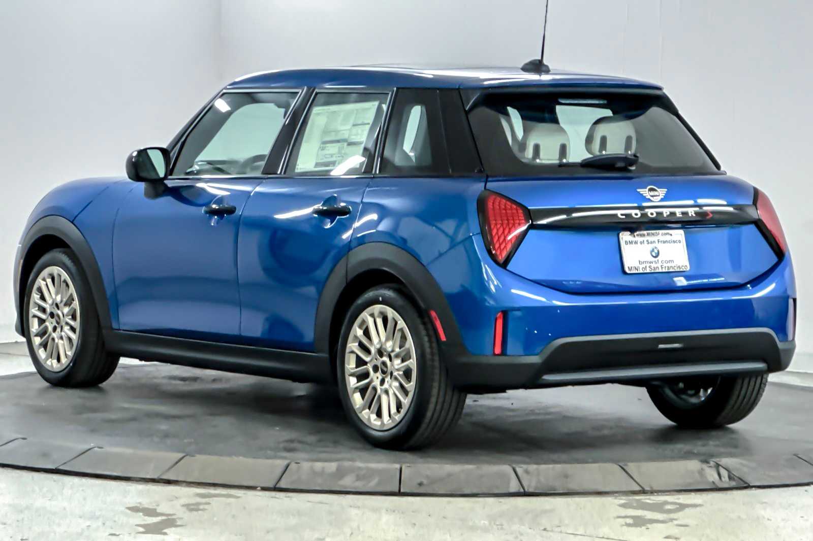 Thumbnail: 2026 MINI Cooper Hardtop - 6